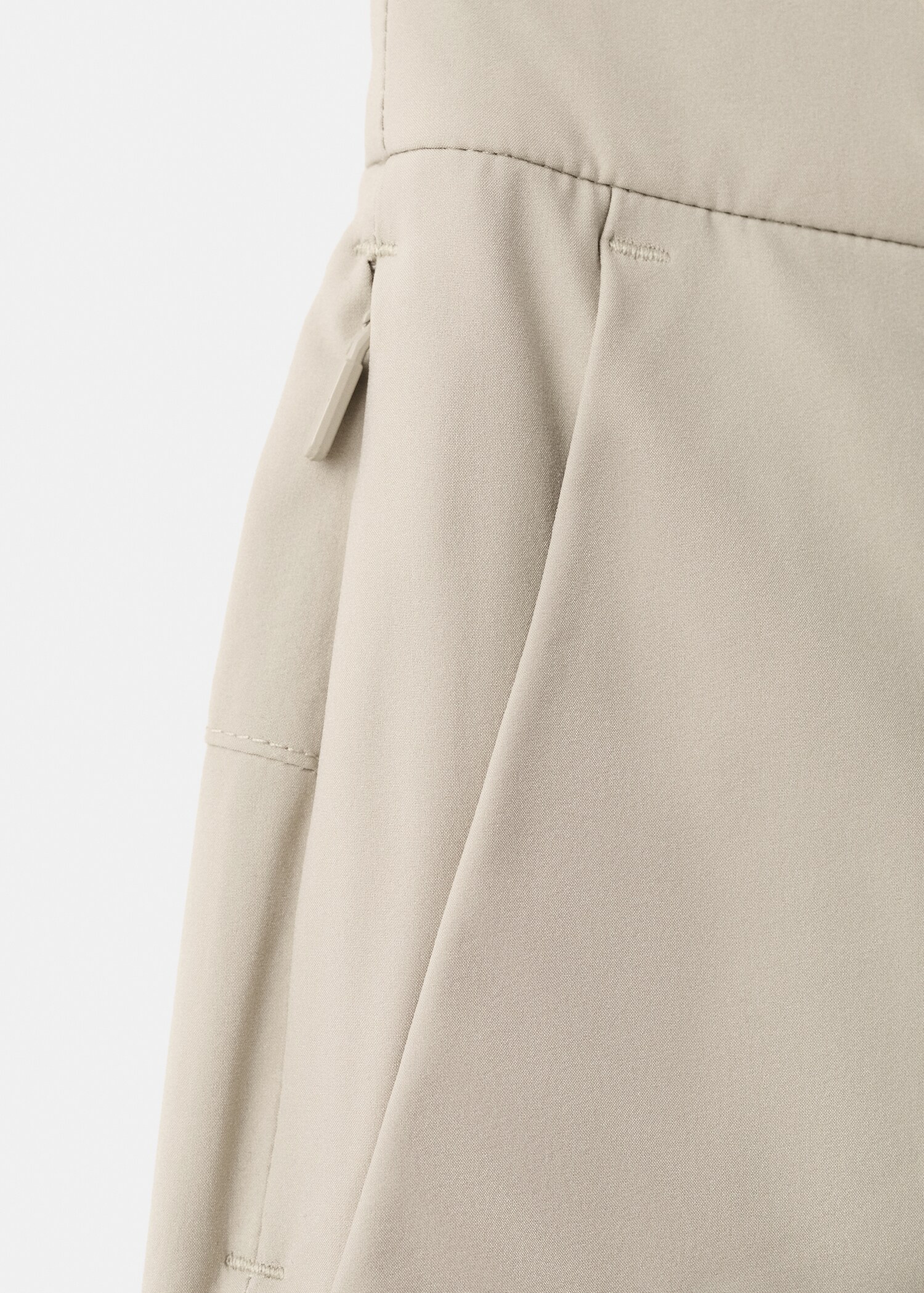 Pantalón slim fit water-repellent - Detalle del artículo 8