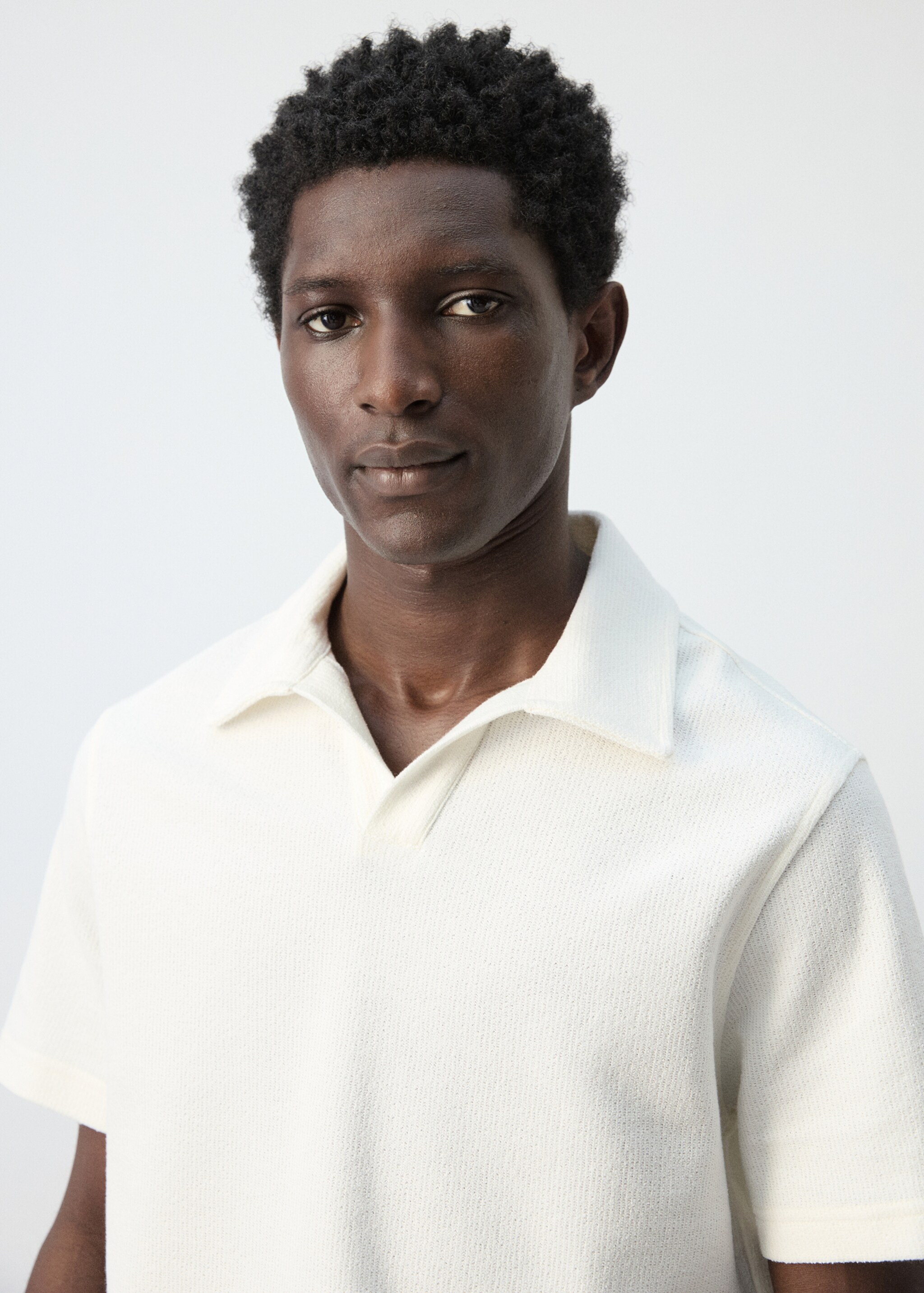 Regular-fit textured polo shirt - Details of the article 1, White. Ref: 27097895-00.