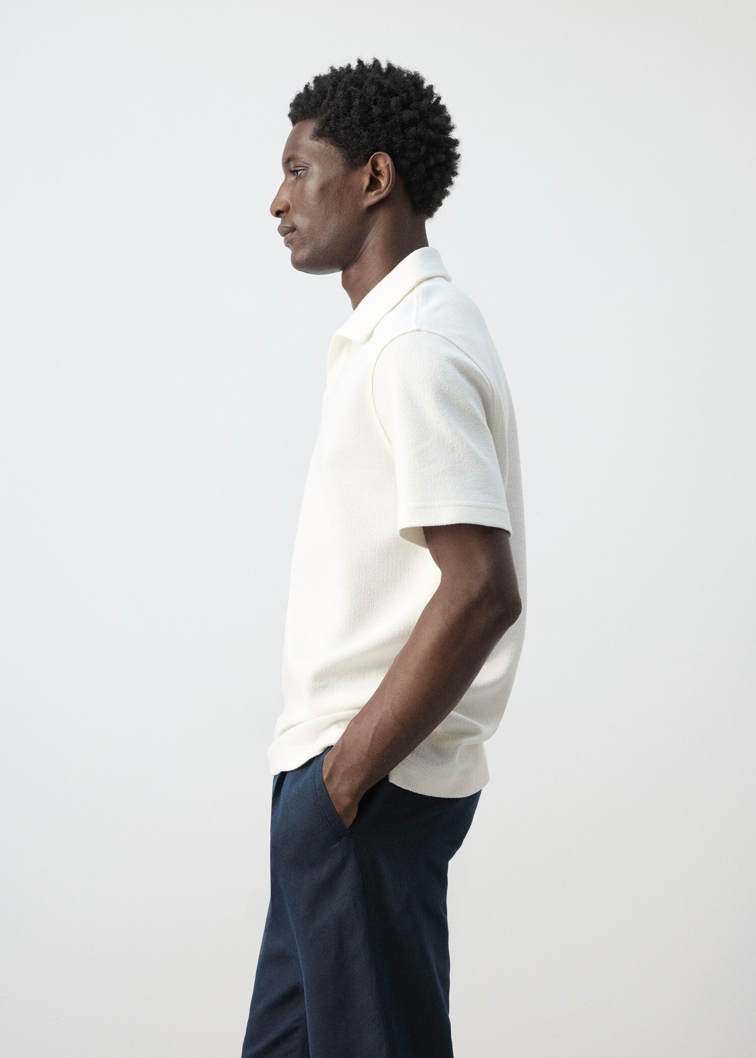Regular-fit textured polo shirt - Details of the article 2