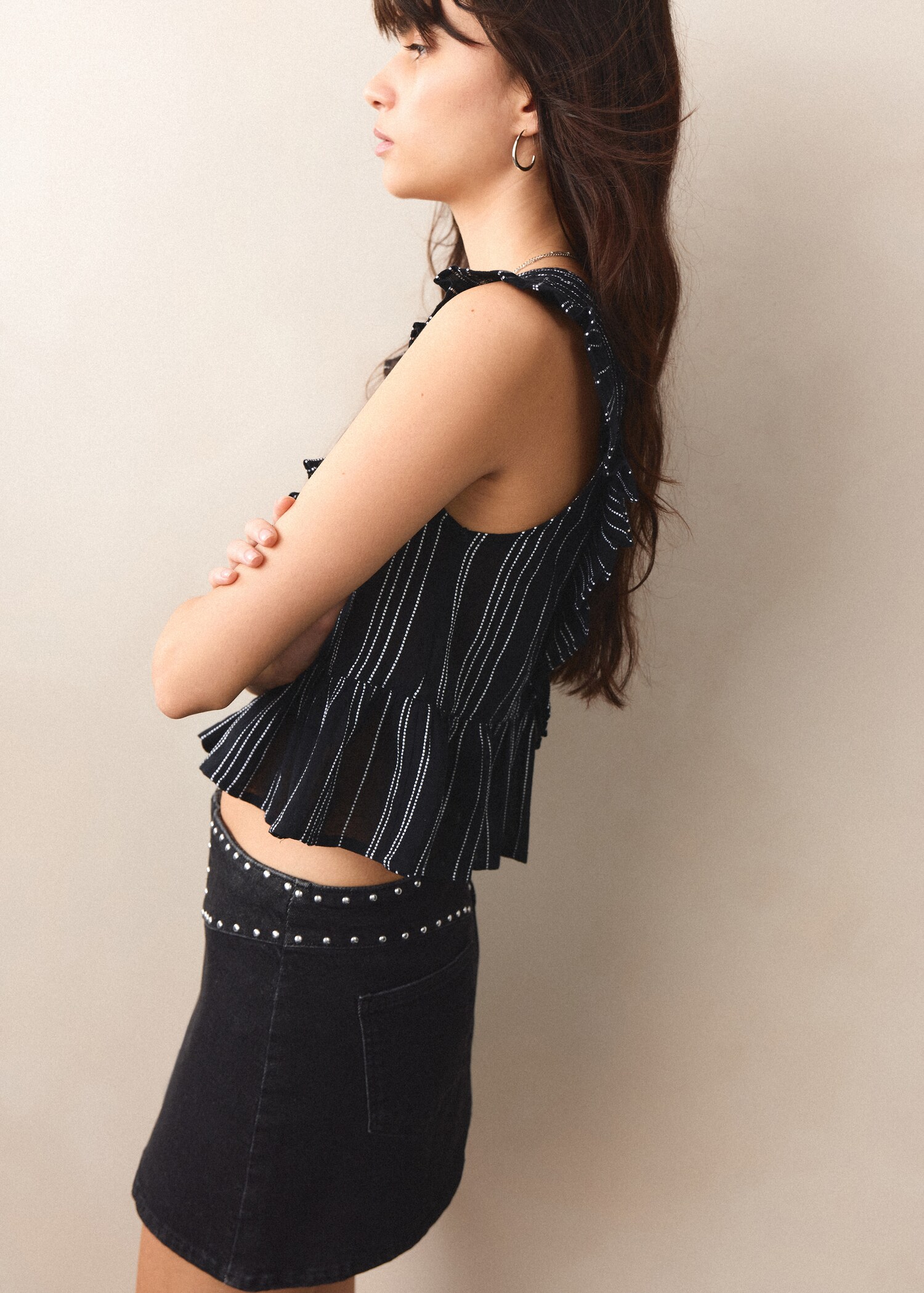 Jupe courte à clous - Détail de l'article 1