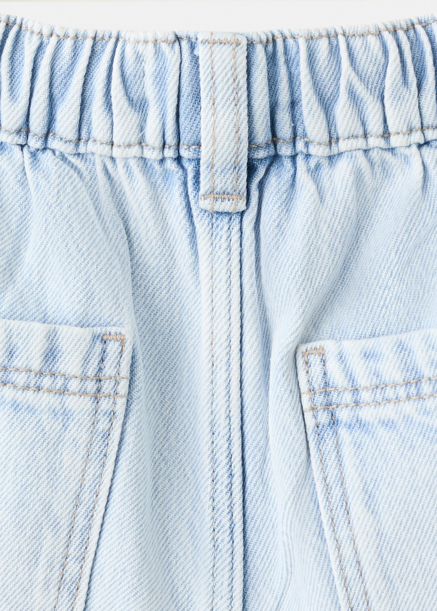 Oversized denim bermuda shorts - Details of the article 0