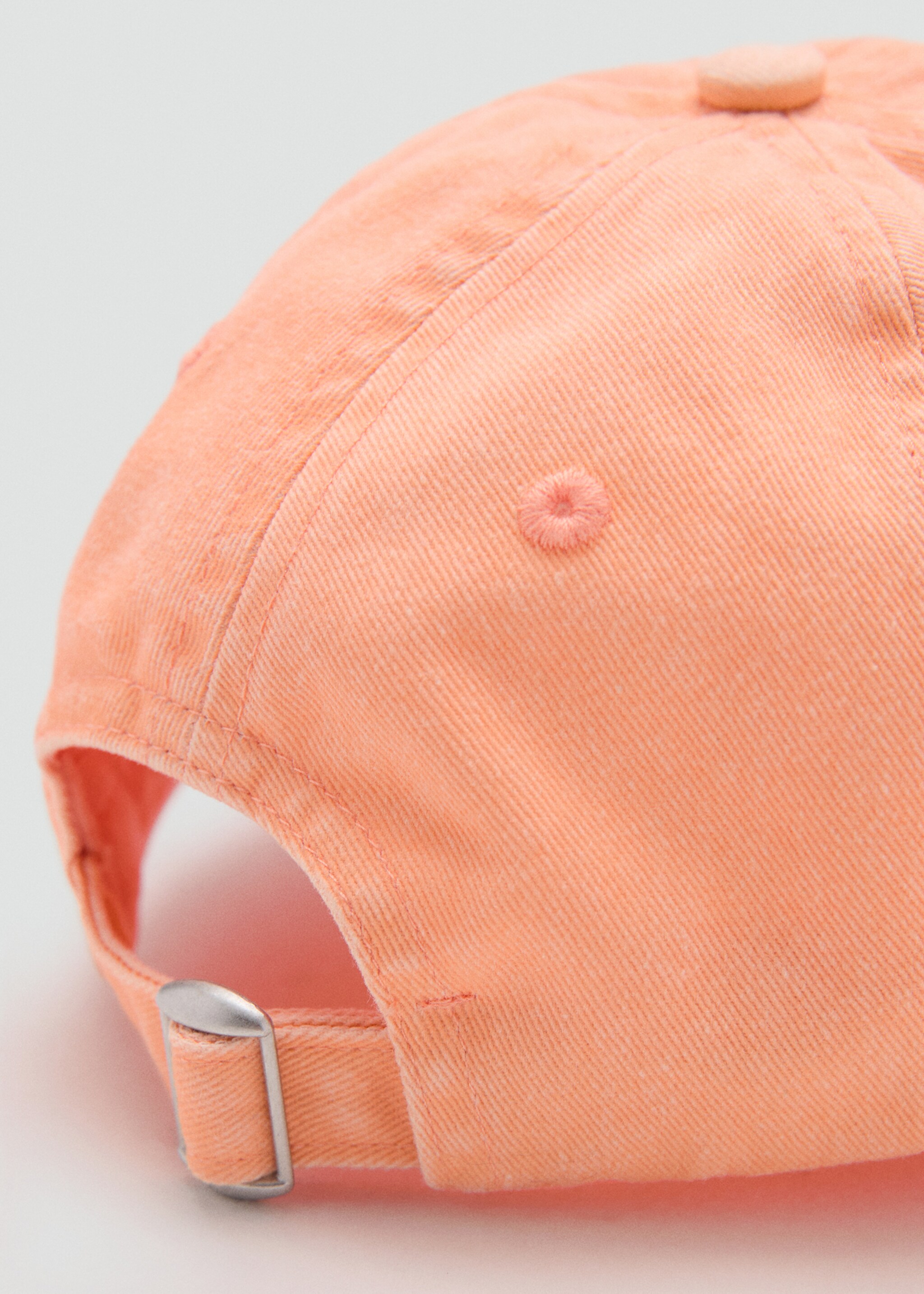 Embroidered cotton cap - Details of the article 2, Orange. Ref: 27097908-00.