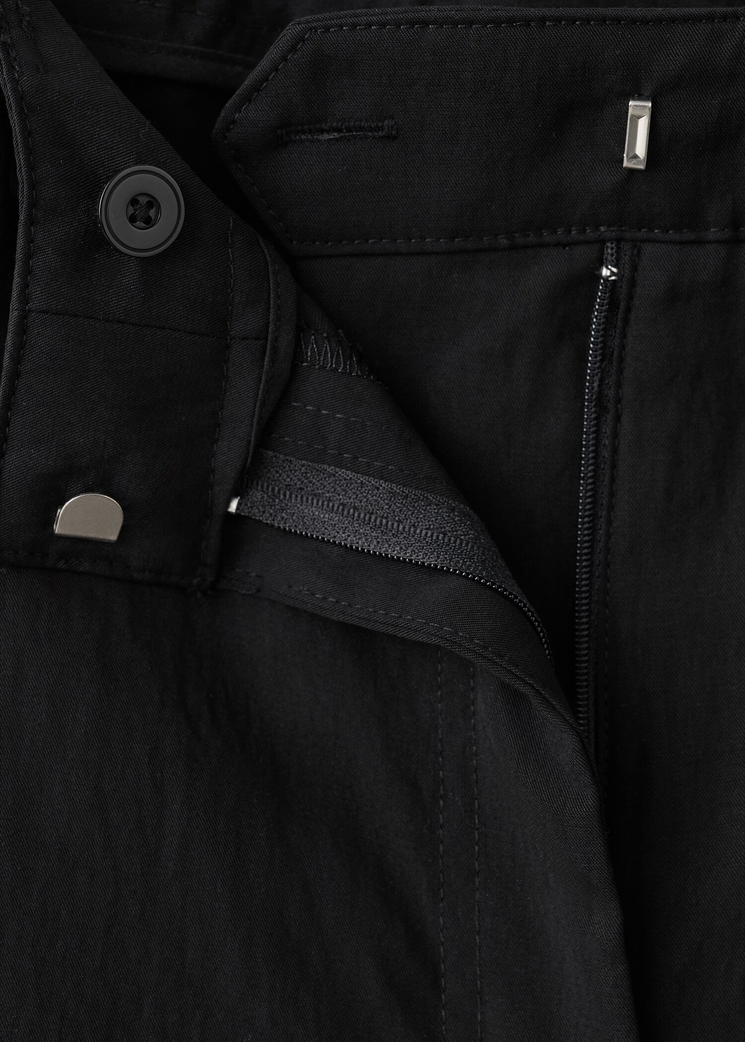 Lyocell trousers with belt - Details of the article 0
