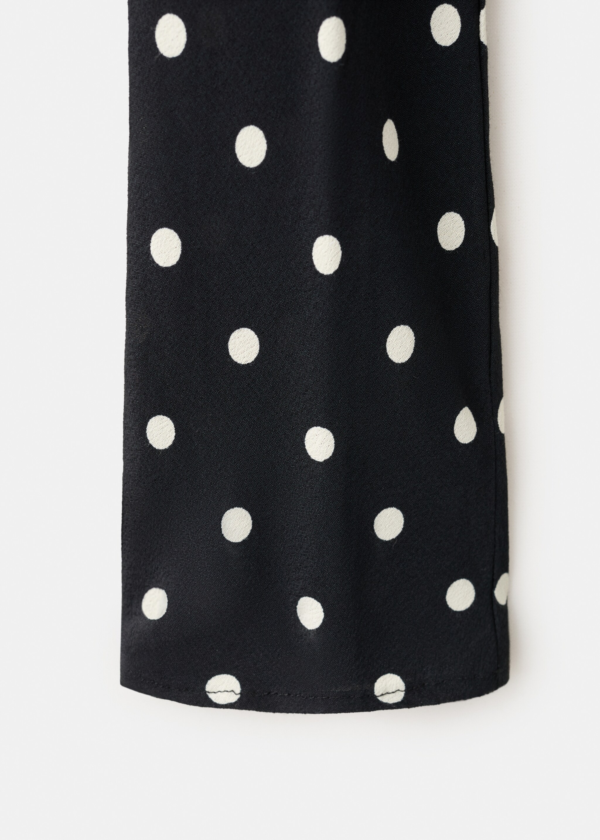Long sleeve polka dot dress - Details of the article 0, Black. Ref: 27097931-00.