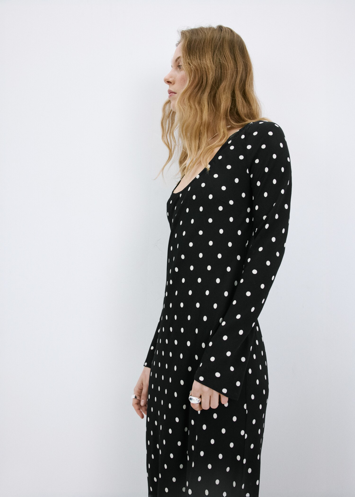 Long sleeve polka dot dress - Details of the article 2