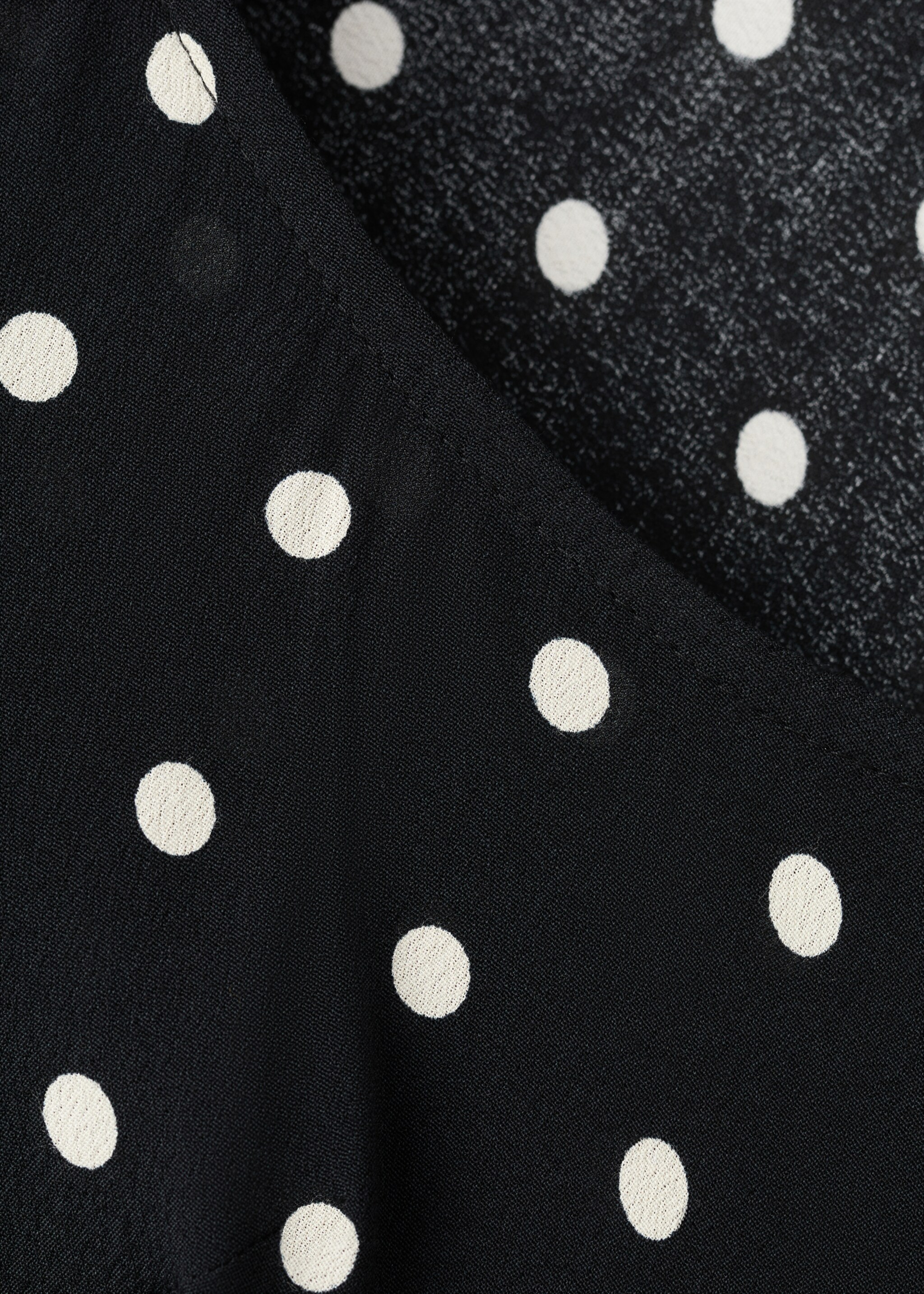 Long sleeve polka dot dress - Details of the article 8, Black. Ref: 27097931-00.