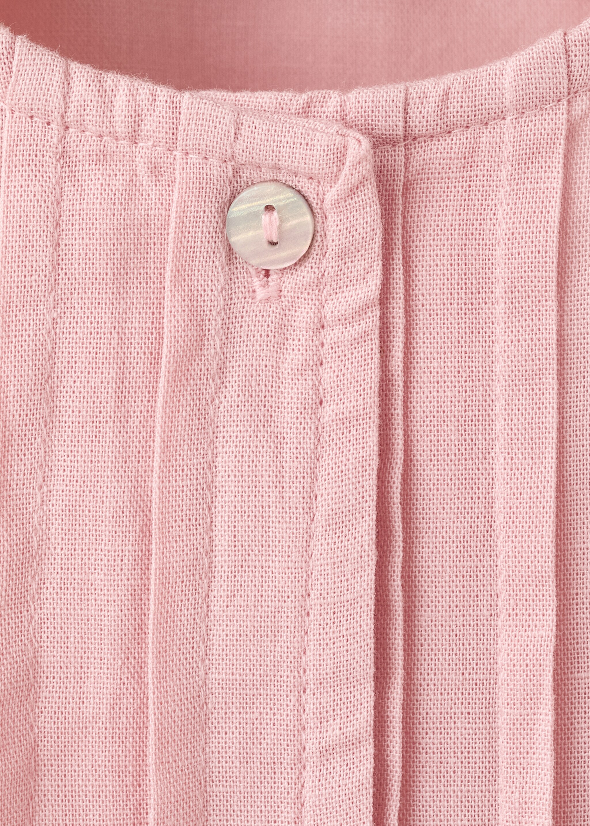 Embroidered details blouse - Details of the article 8, Pink. Ref: 27098268-00.