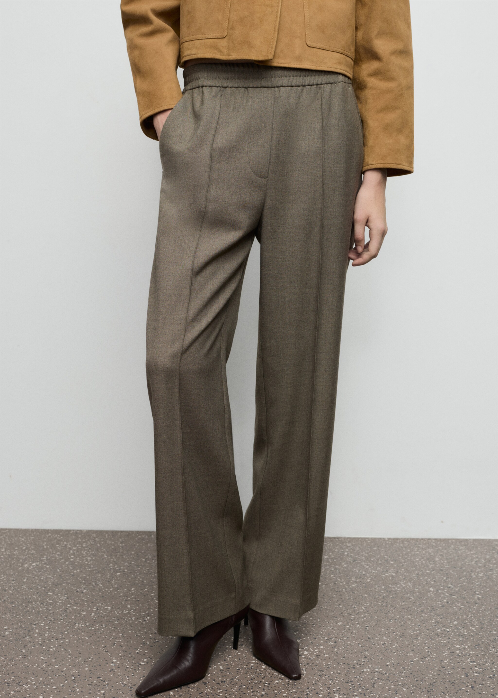 Wideleg trousers with elastic waist - Medium plane, Green. Ref: 27111574-00.