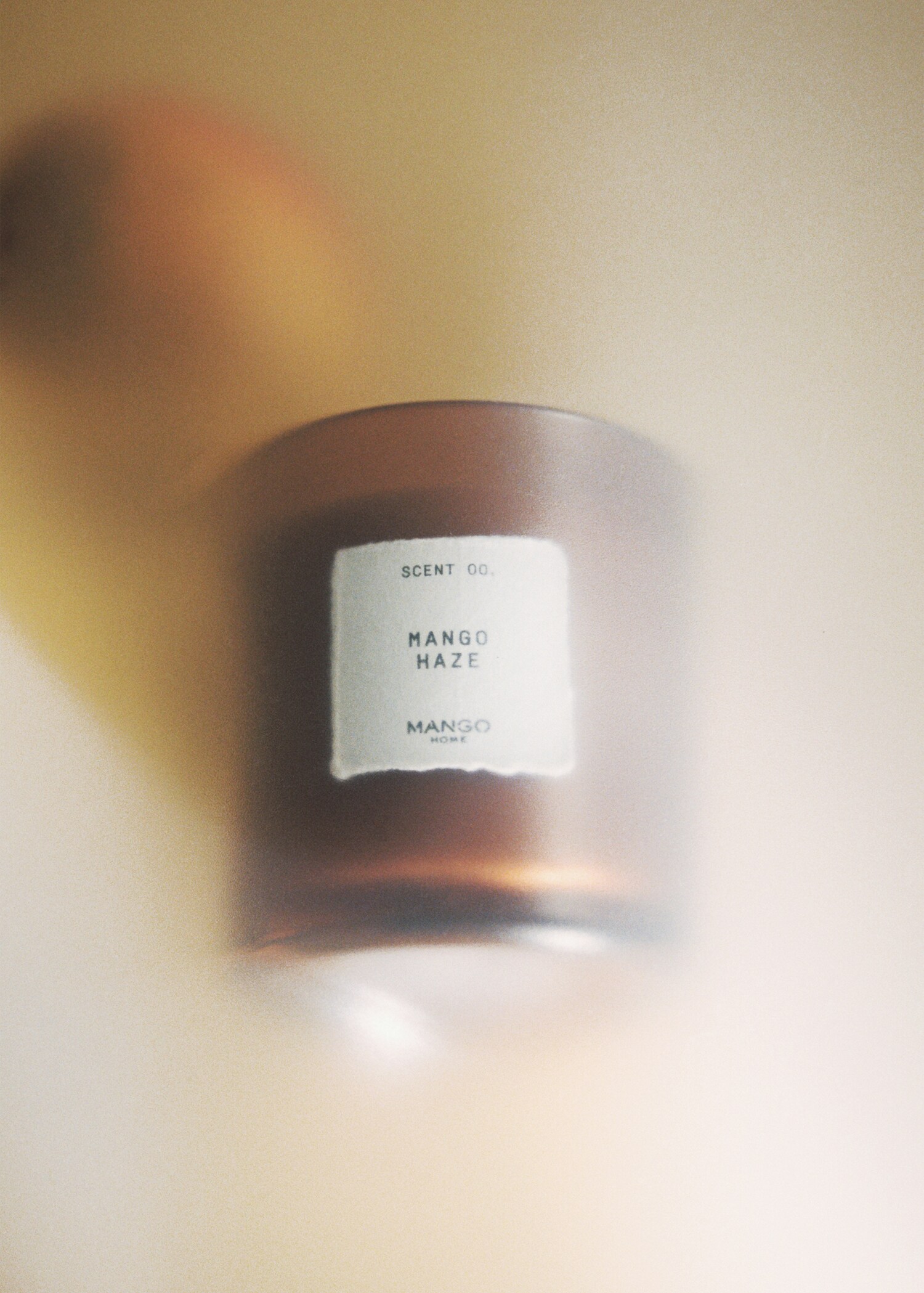 MANGO HAZE scented candle 200 g - Details of the article 6