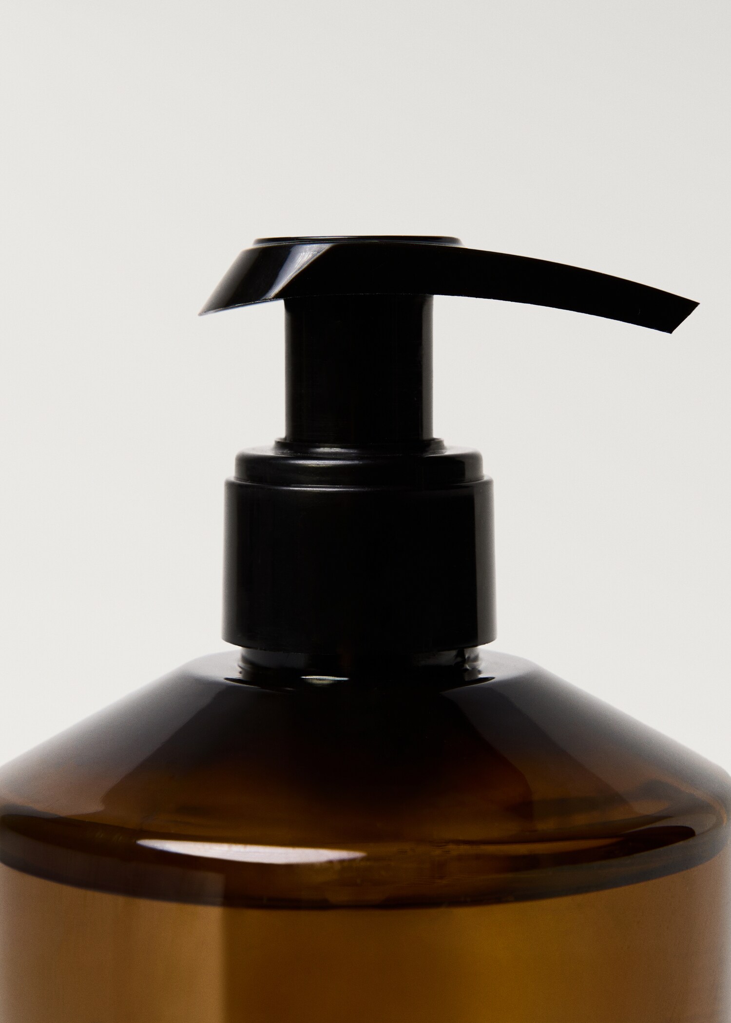 BLACK LIQUORICE liquid soap 500 ml - Details of the article 1
