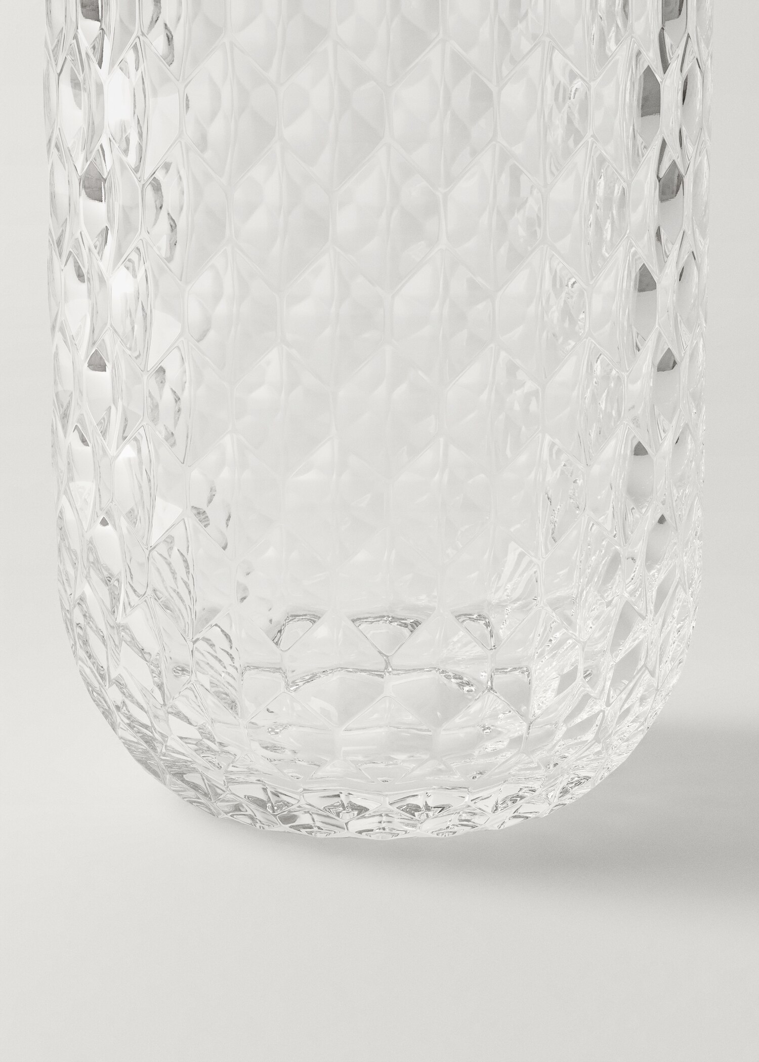 Medium geometric embossed glass - Details of the article 3
