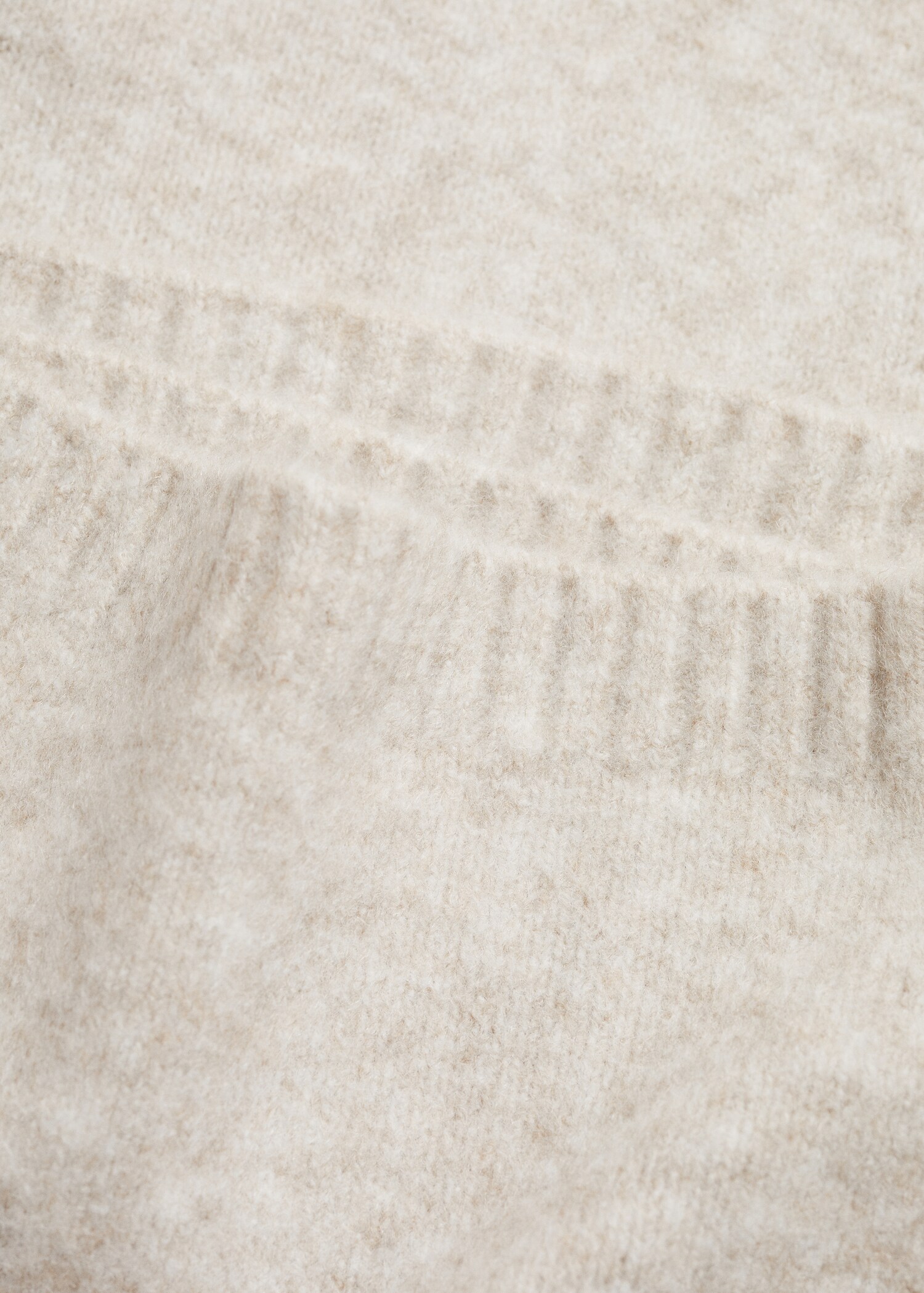 Long knitted trousers - Details of the article 0