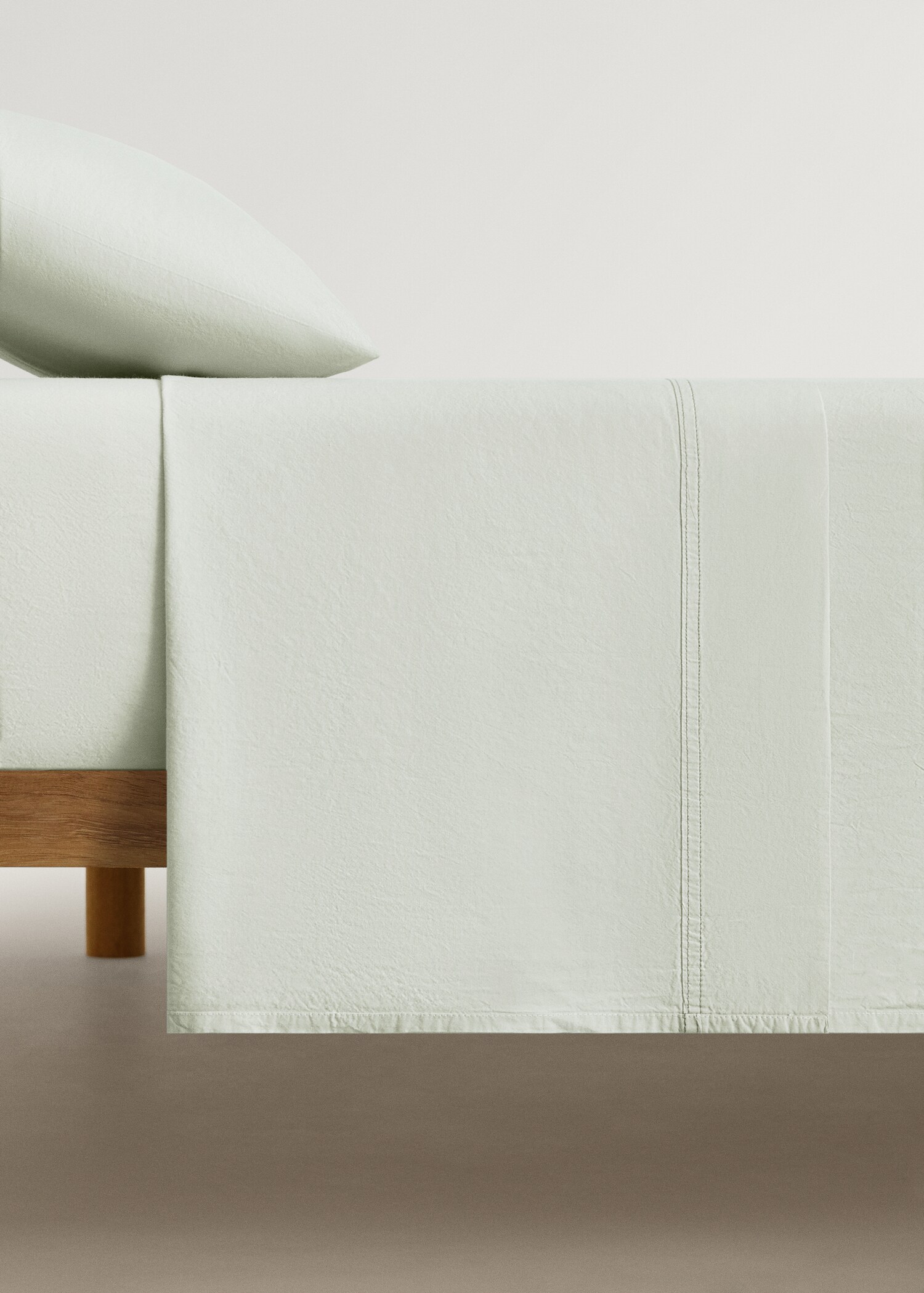 Washed cotton double-stitched top sheet for cot - Article without model