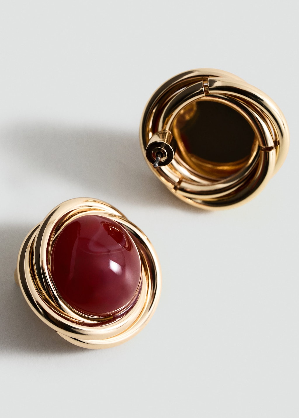 Mango Round Resin Earrings Gold