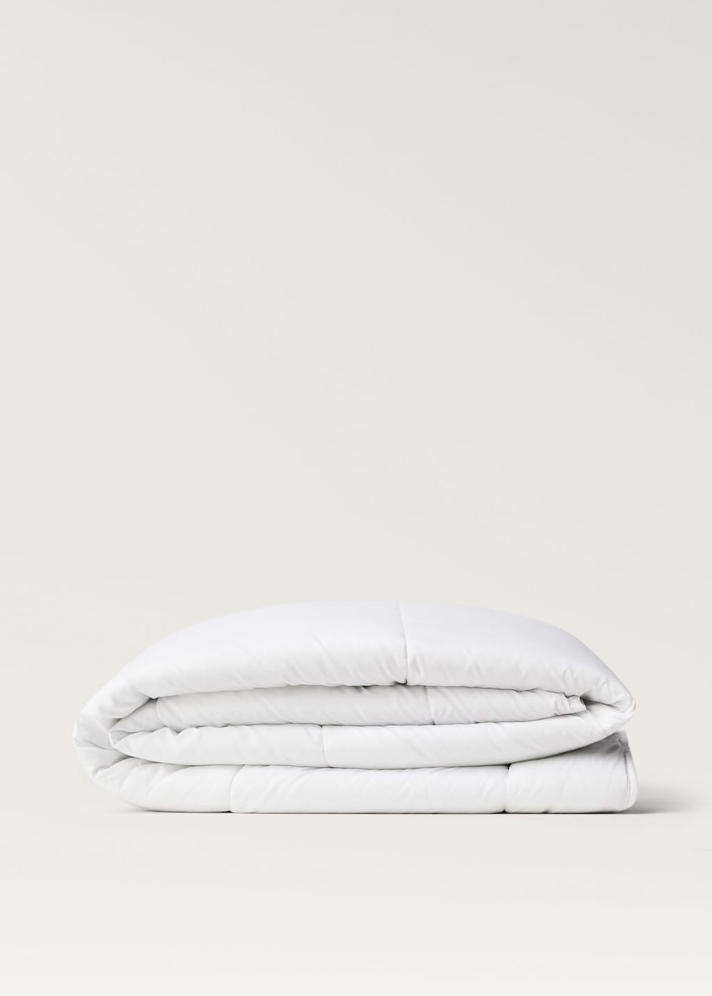 Mango Home Couette En Microfibre 125g Lit 150/160cm Blanc - Home - Lit 150/160 Cm -