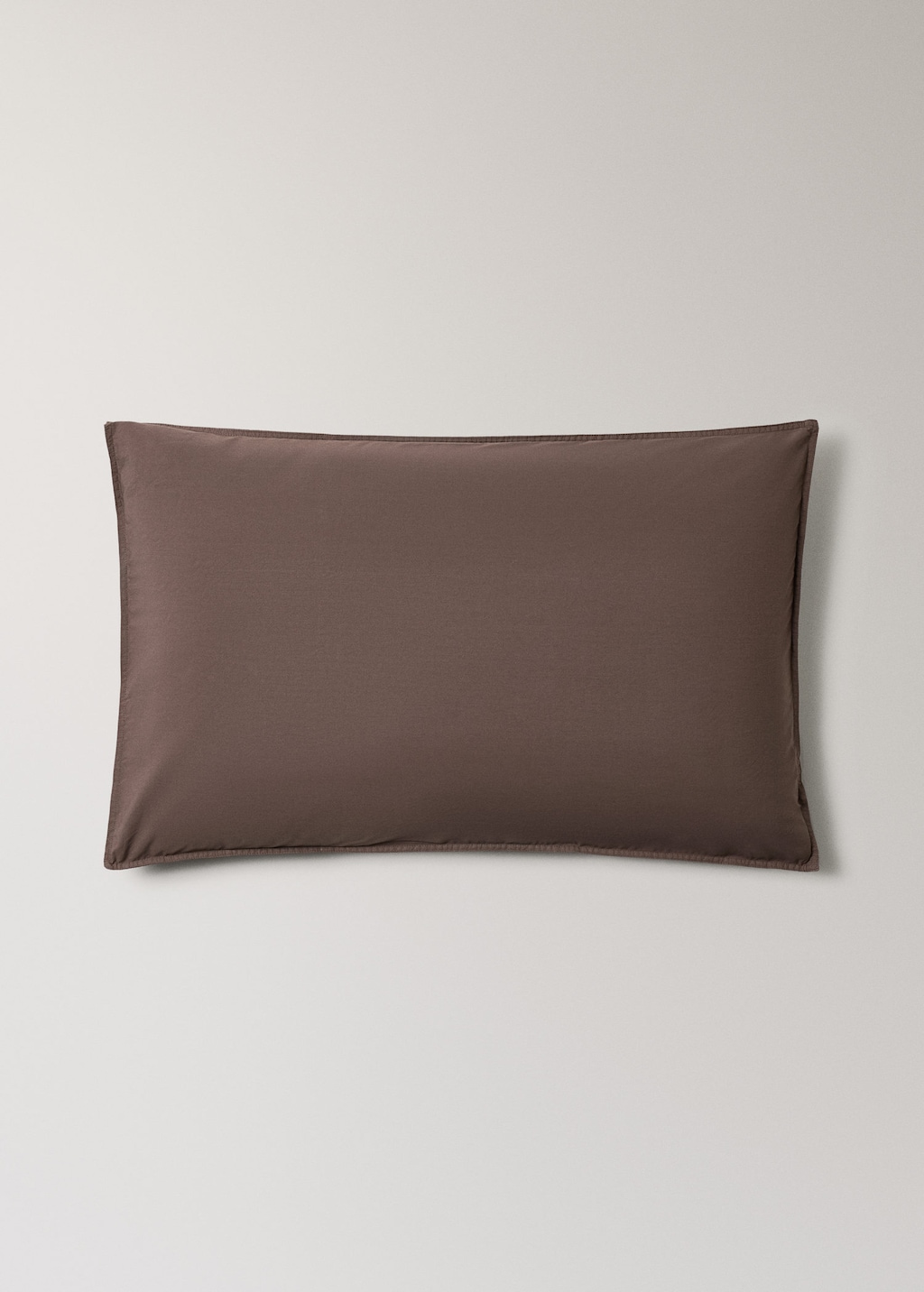 Mango Two Pillowcases Double Stitched 300 Thread Count Cotton 50x75 Cm Tobacco Brown