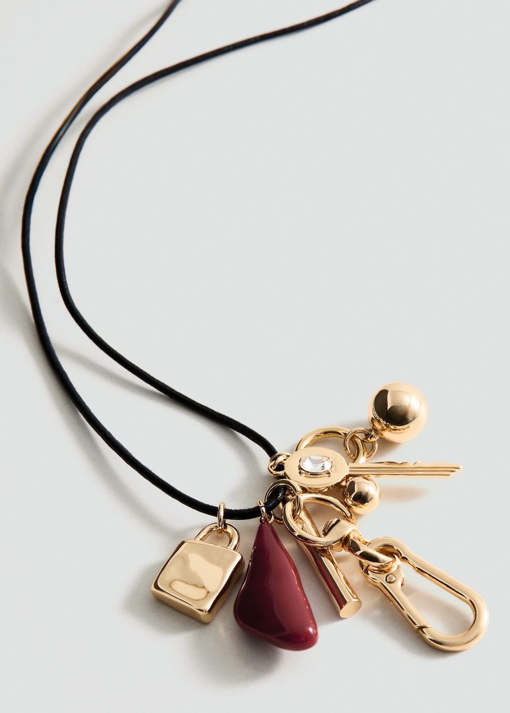 Mango Charm Pendant Necklace Gold