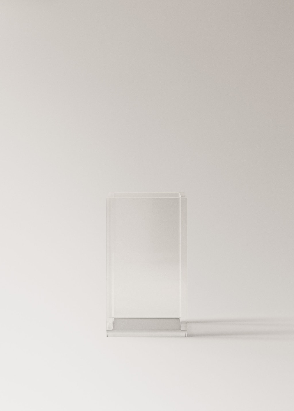 Mango Acrylic Toothbrush Cup Ice Grey In Gray