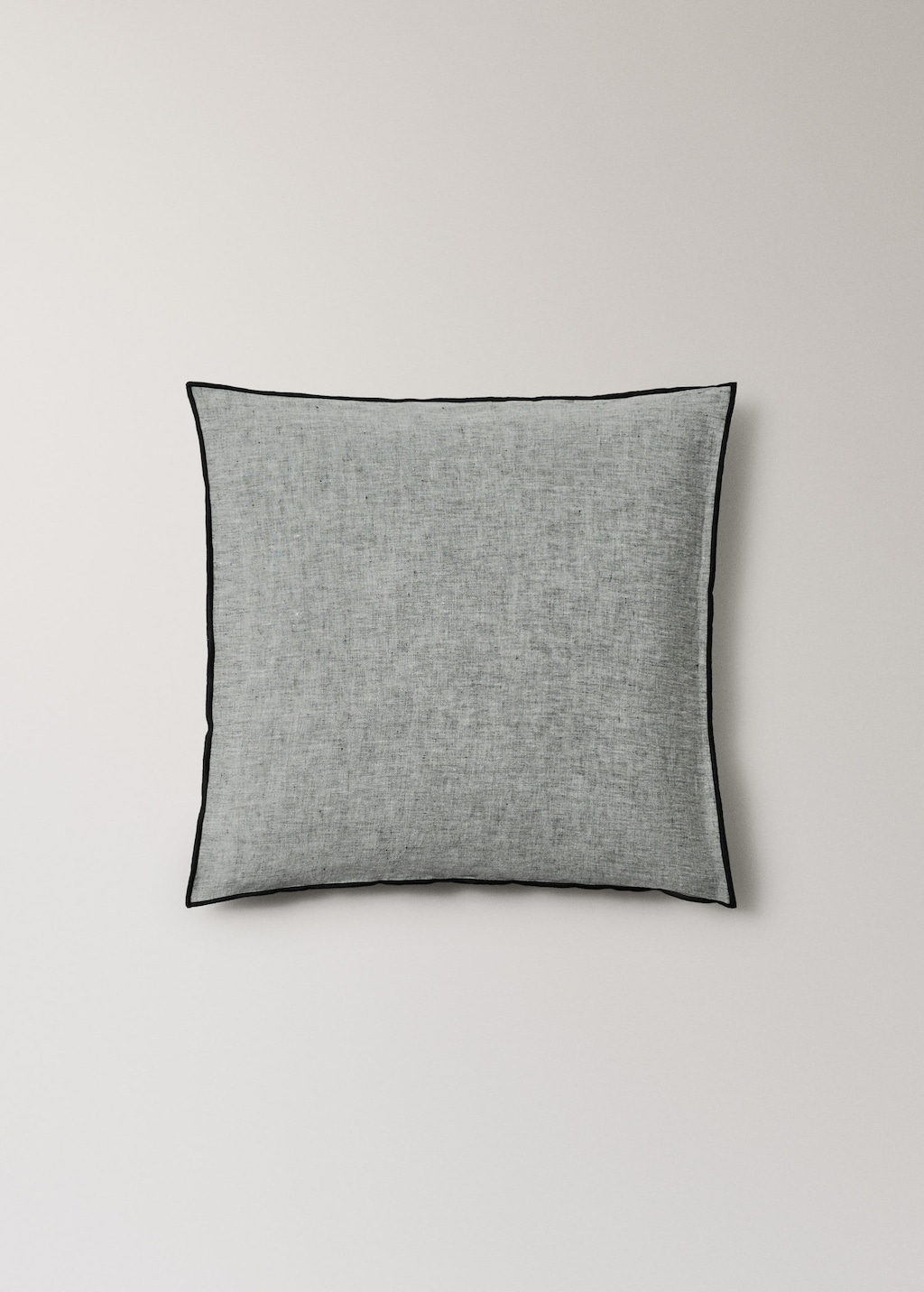 Mango 100% Linen Chambray Bed Cushion Cover 50 X 50 Cm Dark Heather Grey In Gray