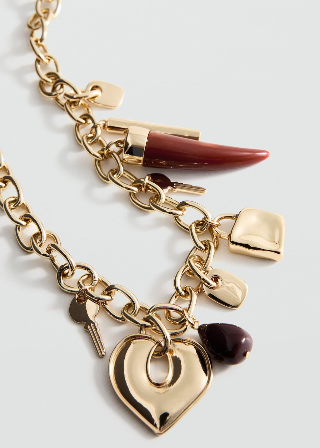 Mango Pendant Chain Necklace Gold