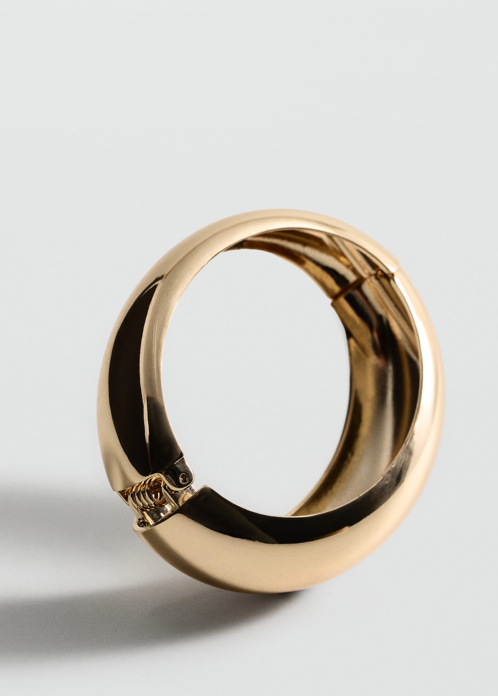 Mango Rigid Volume Bracelet Gold