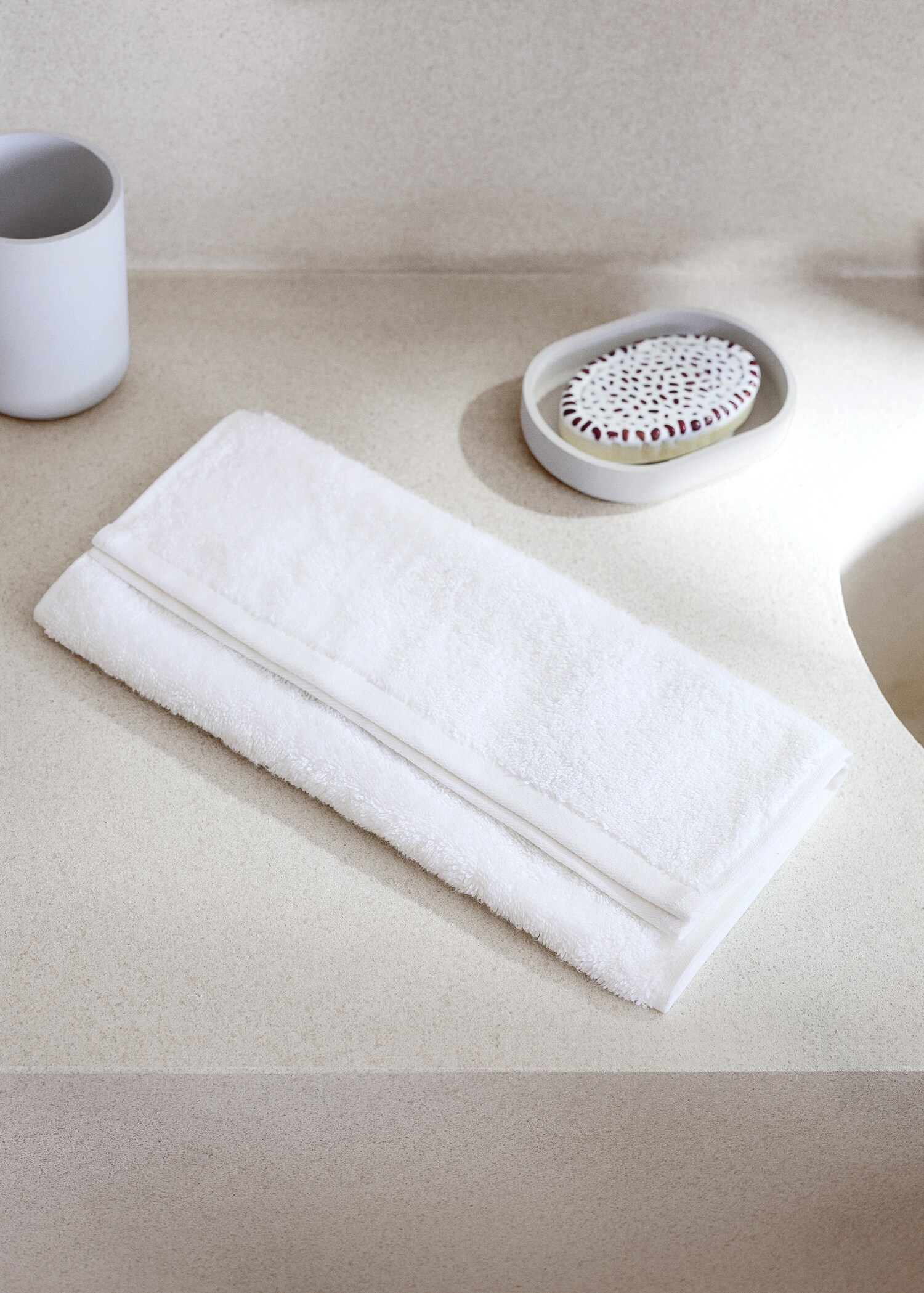 Soft cotton towel - General plane