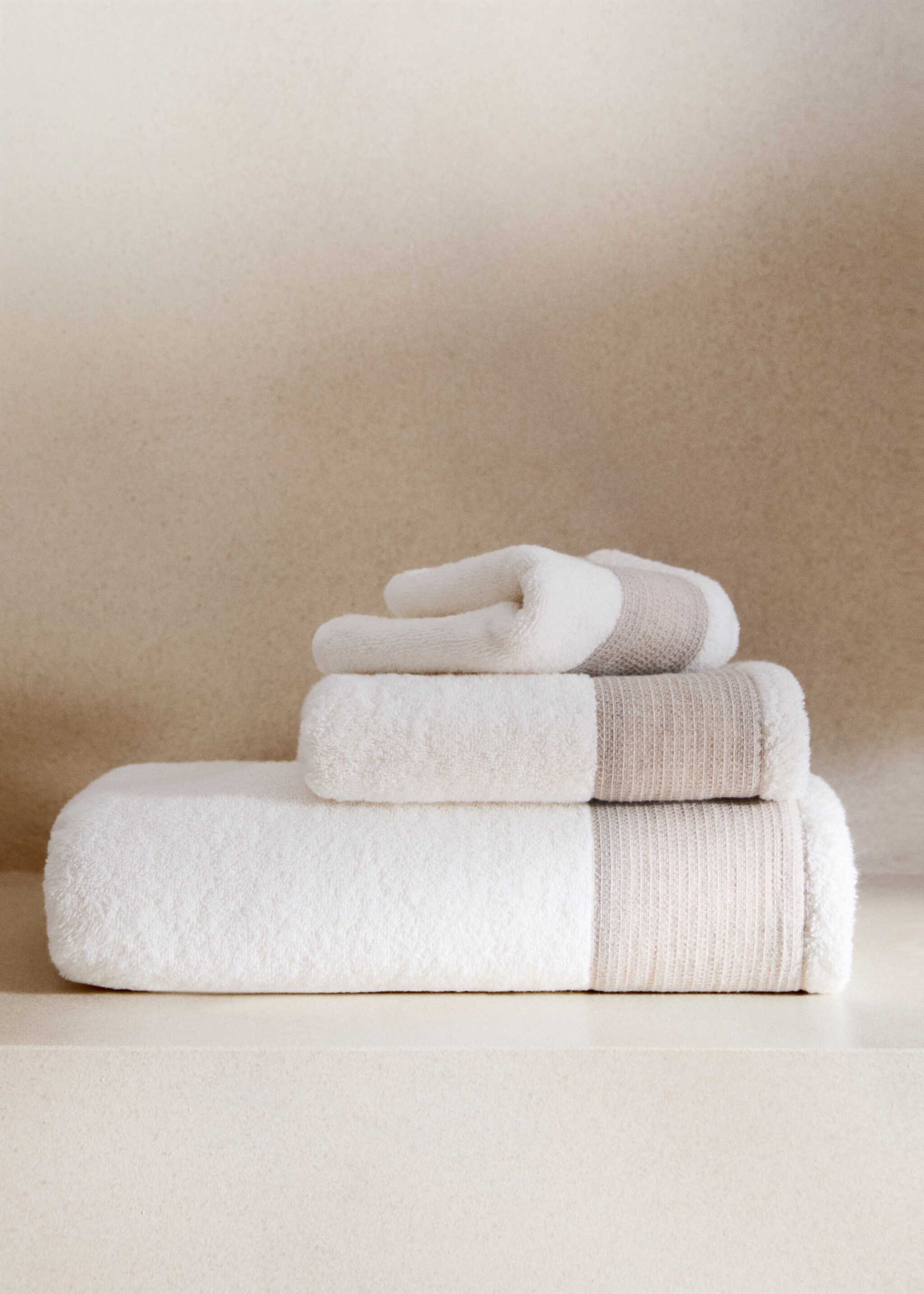 Cotton terry hand towel with linen edging - General plane, White. Ref: 27001617-00.