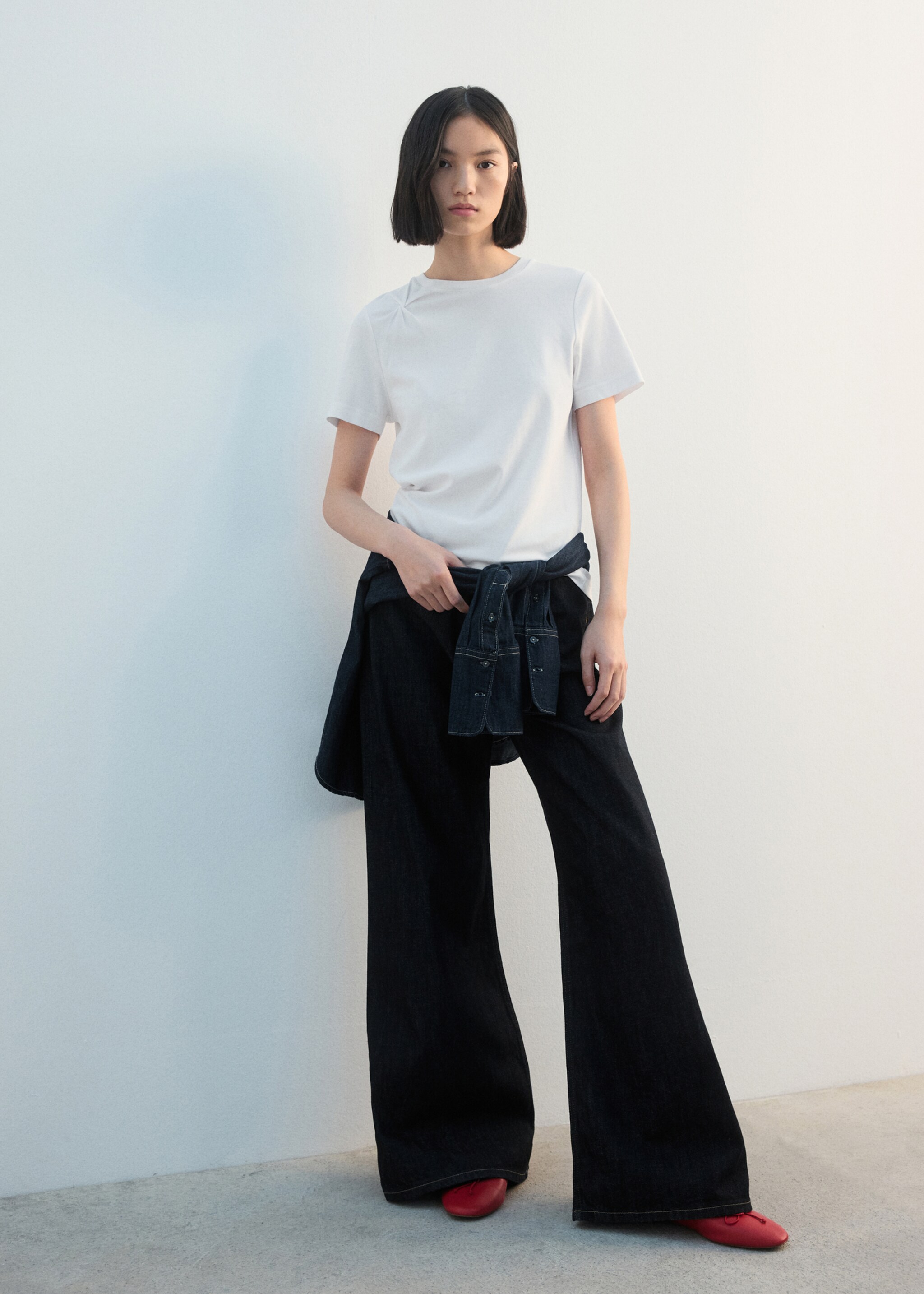 Samarreta cotó detall frunzit - Pla general, Blanc. Ref: 27002544-00.