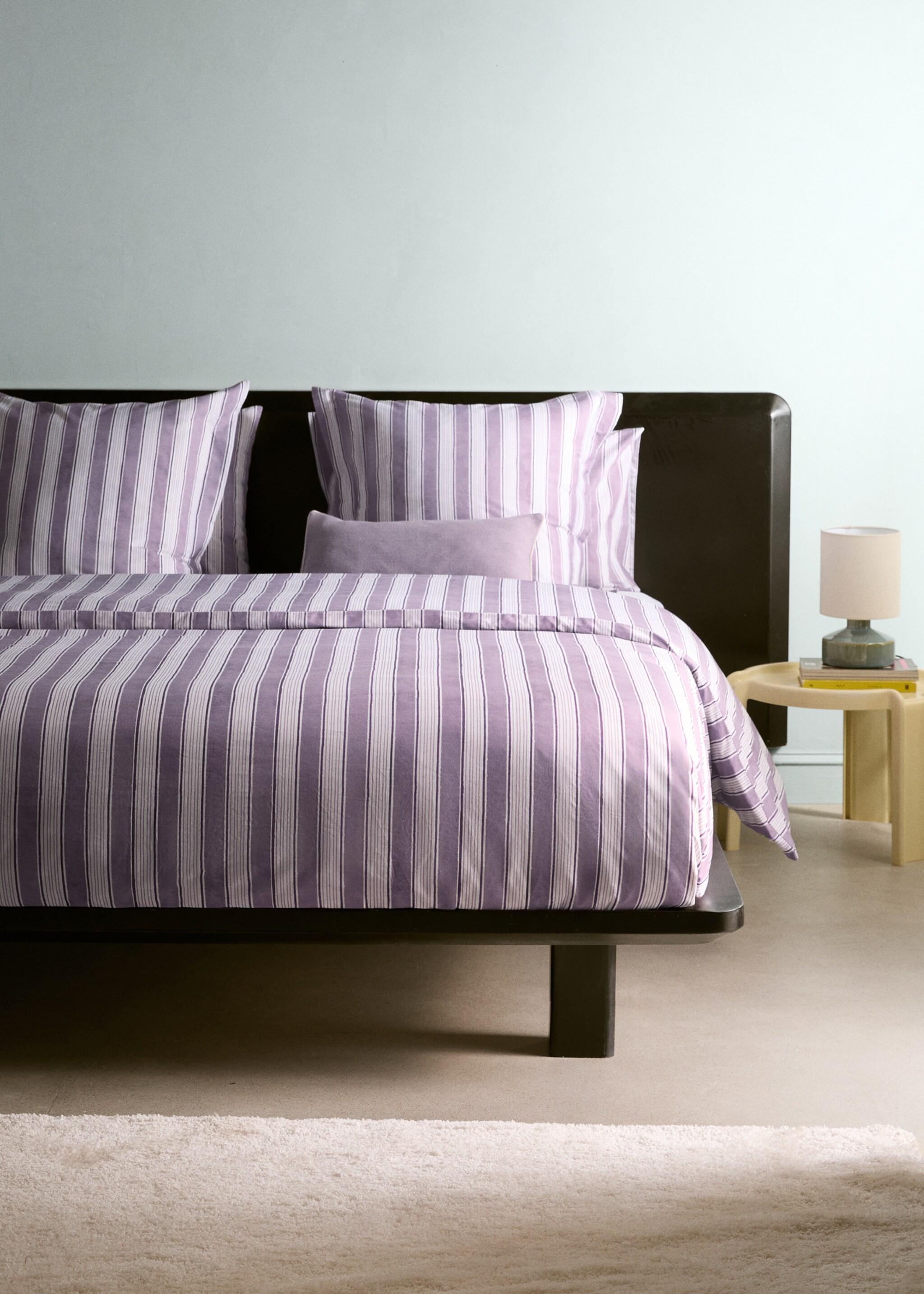 Påslakan med breda akvarellränder 150/160 cm säng - Allmän bild, Blåbär. Ref: 27002964-00.