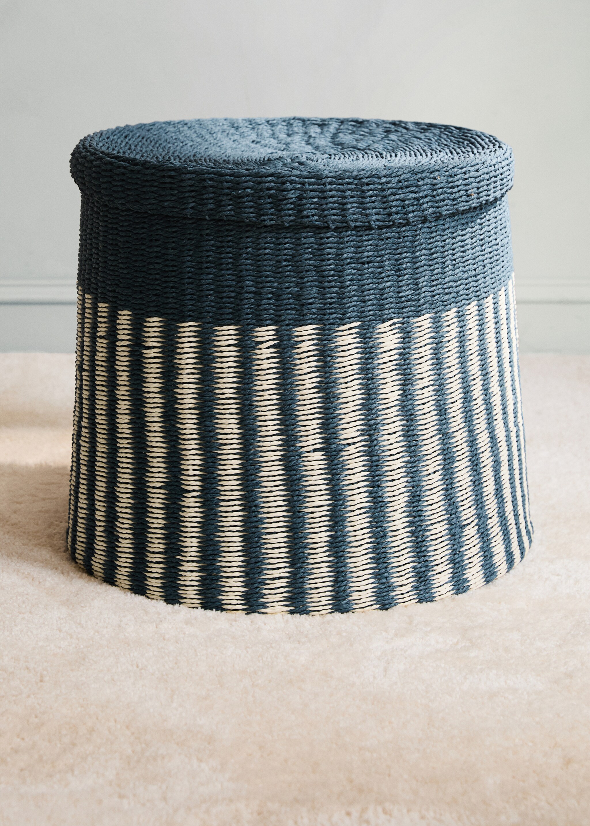 Striped paper basket with big lid - General plane, Indigo Blue. Ref: 27003304-00.