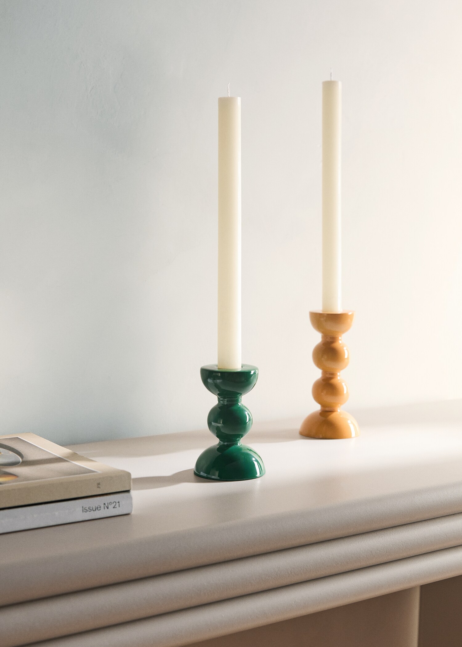 Metal low-colour candelabra - General plane