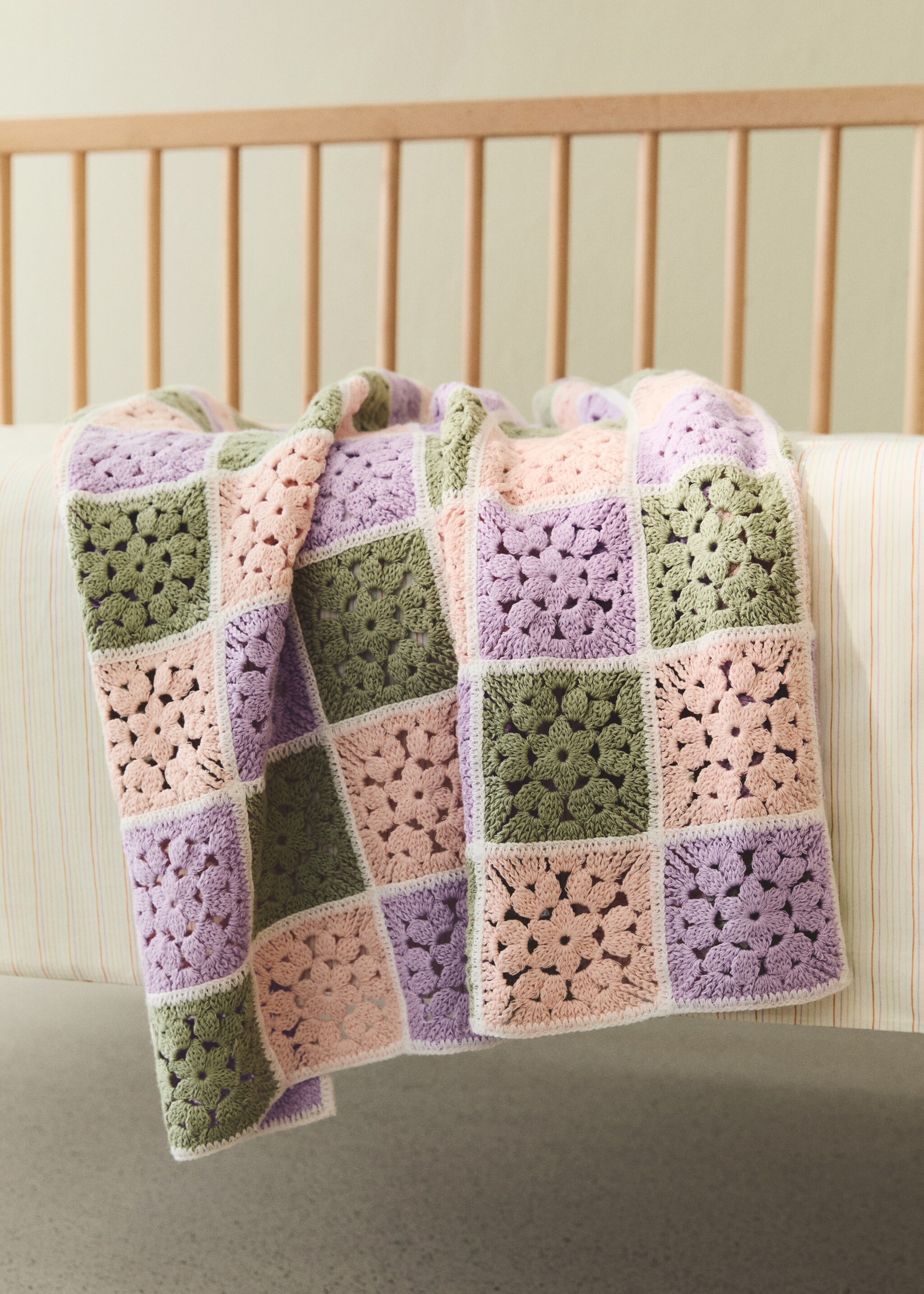 Children's cotton crochet throw - General plane, Lilac. Ref: 27003334-00.