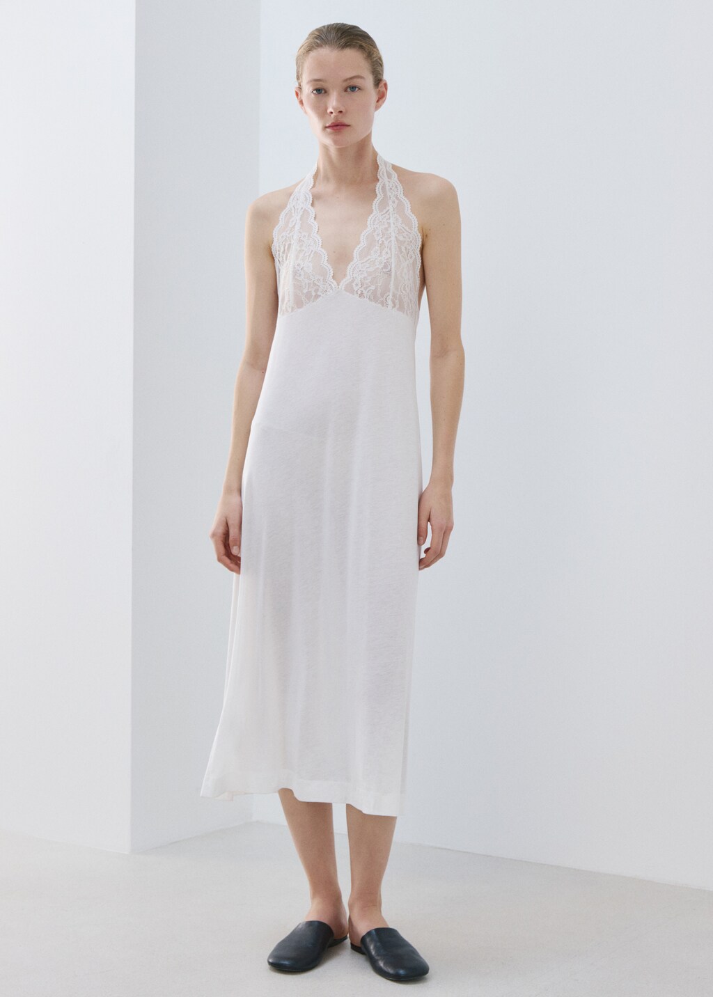 Lace nightgown with back scoop neckline - image 2