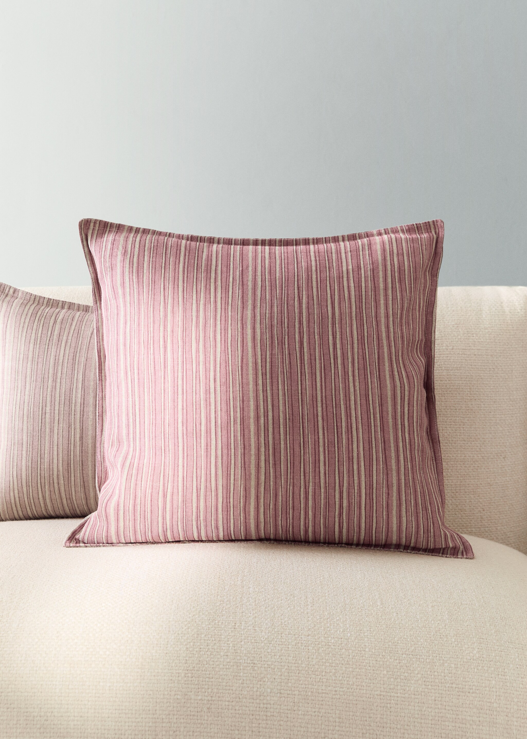 Linen-cotton cushion cover with thin stripes 50 x 50 cm - General plane, Medium Pink. Ref: 27003371-00.