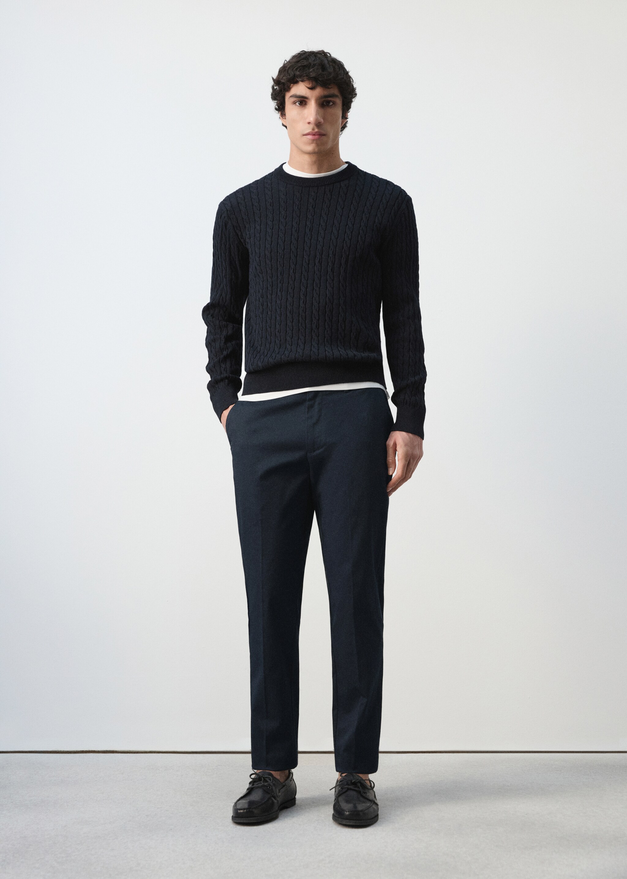 Dublino slim-fit chino trousers - General plane, Navy. Ref: 27004418-00.