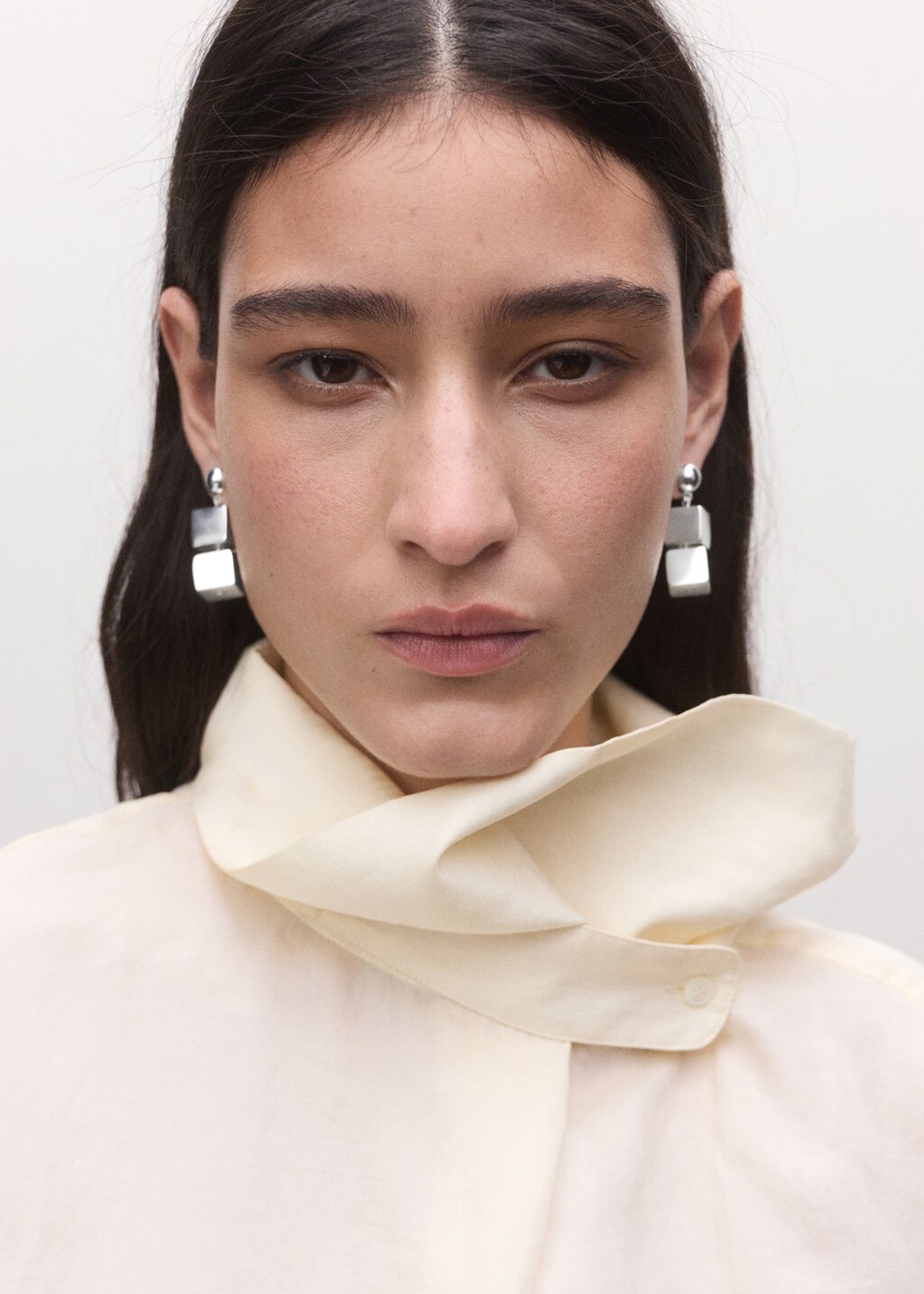 Hanging metallic cube earrings