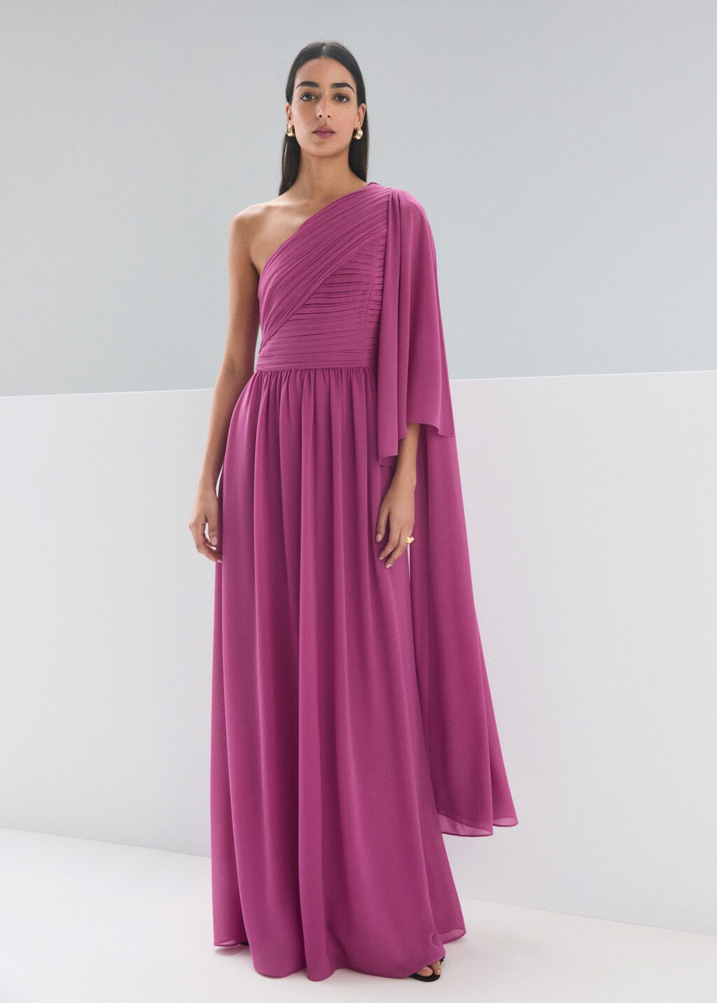 Knot asymmetric dress
