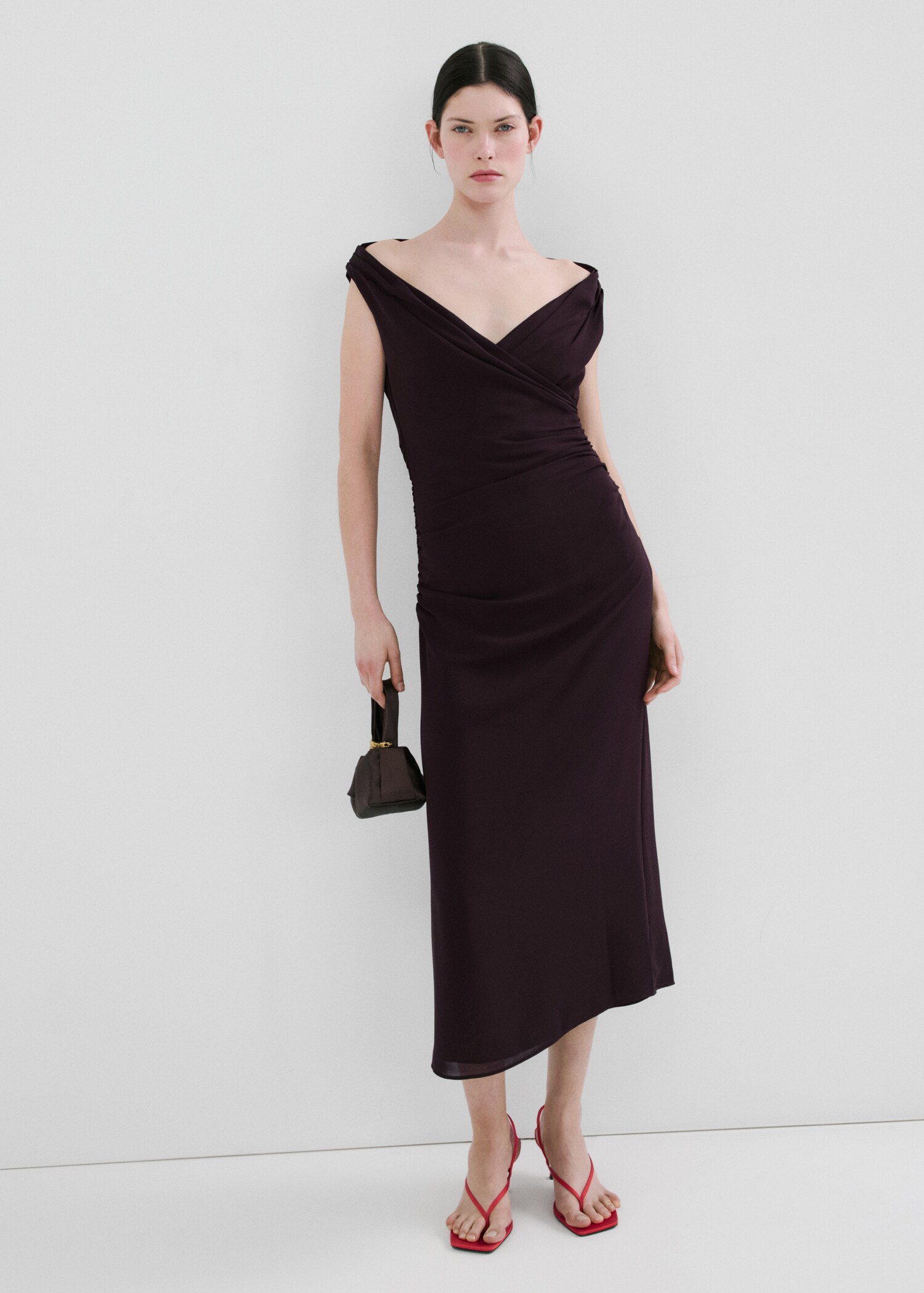 Ruched dress with crossover neckline - General plane