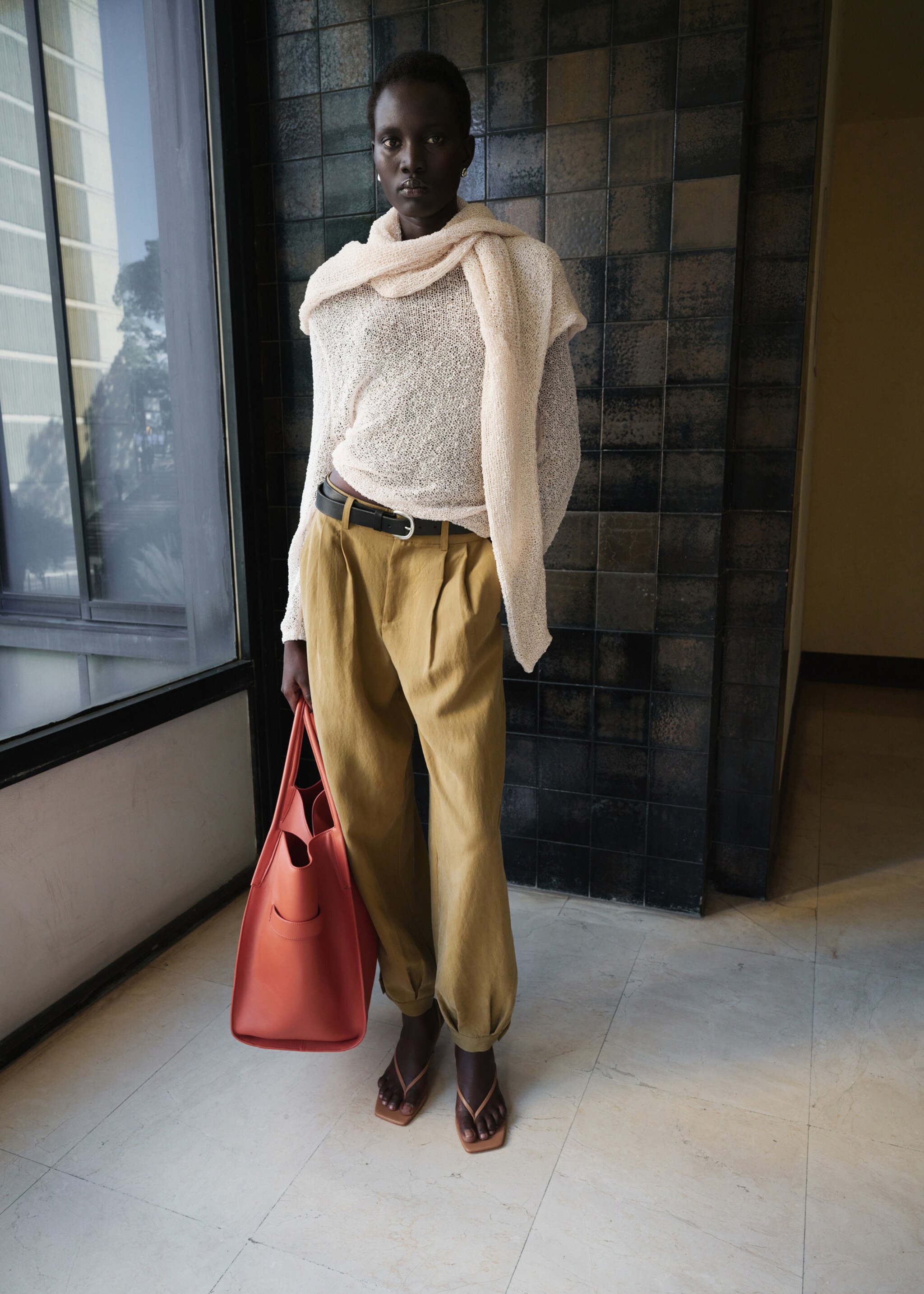 Pull en maille ajourée à manches longues - Plan général, Écru. Ref: 27007155-00.