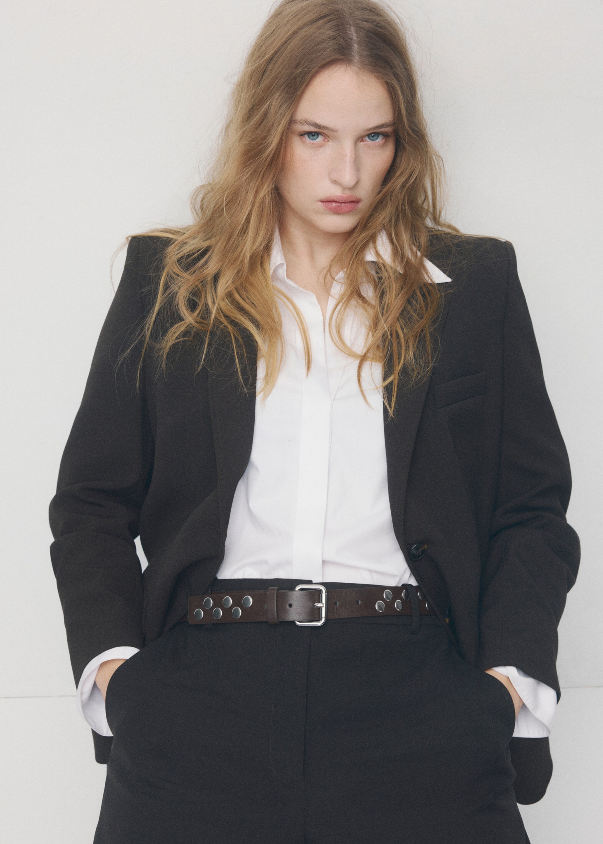 Studded belt - General plane, Chocolate. Ref: 27011213-00.