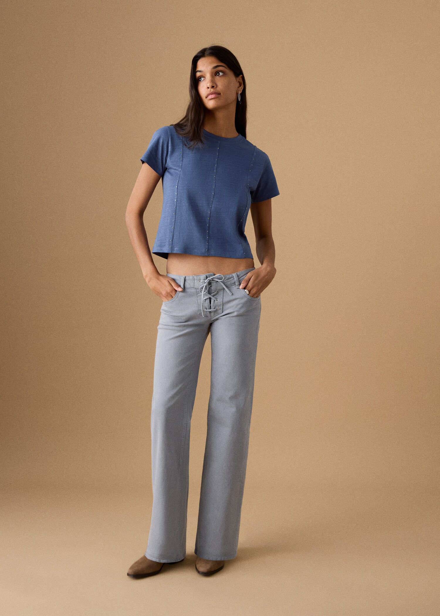 Low-waisted drawstring jeans - General plane