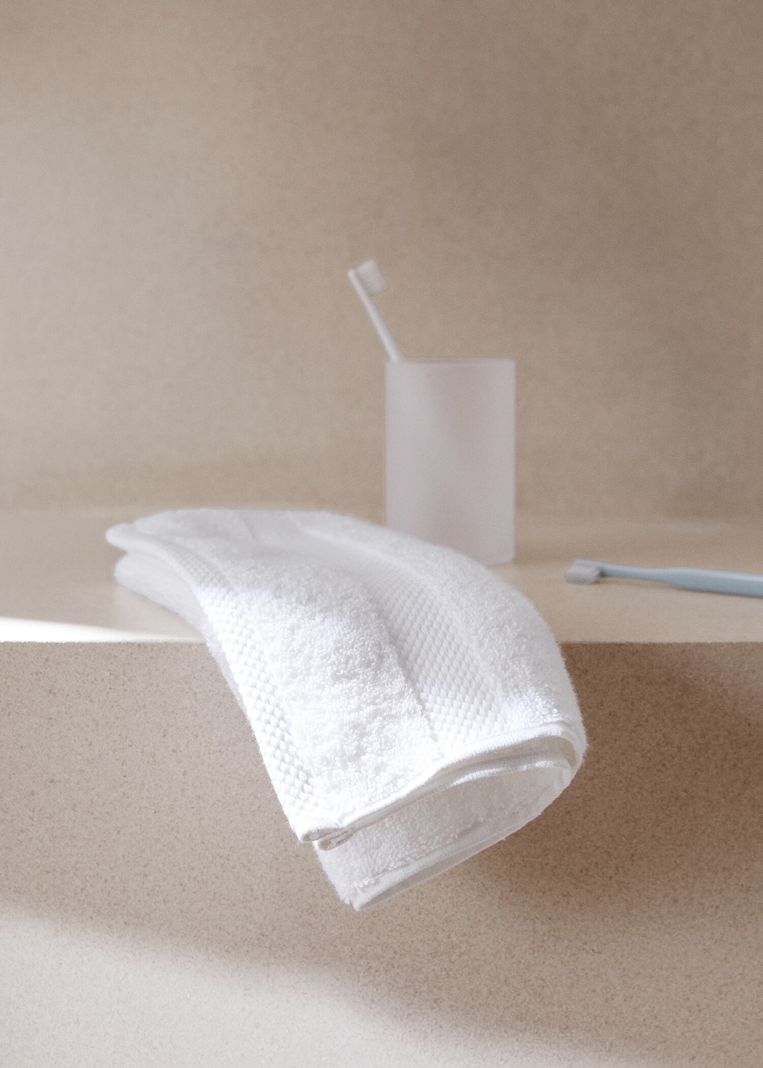 Extra-soft cotton face towel - General plane