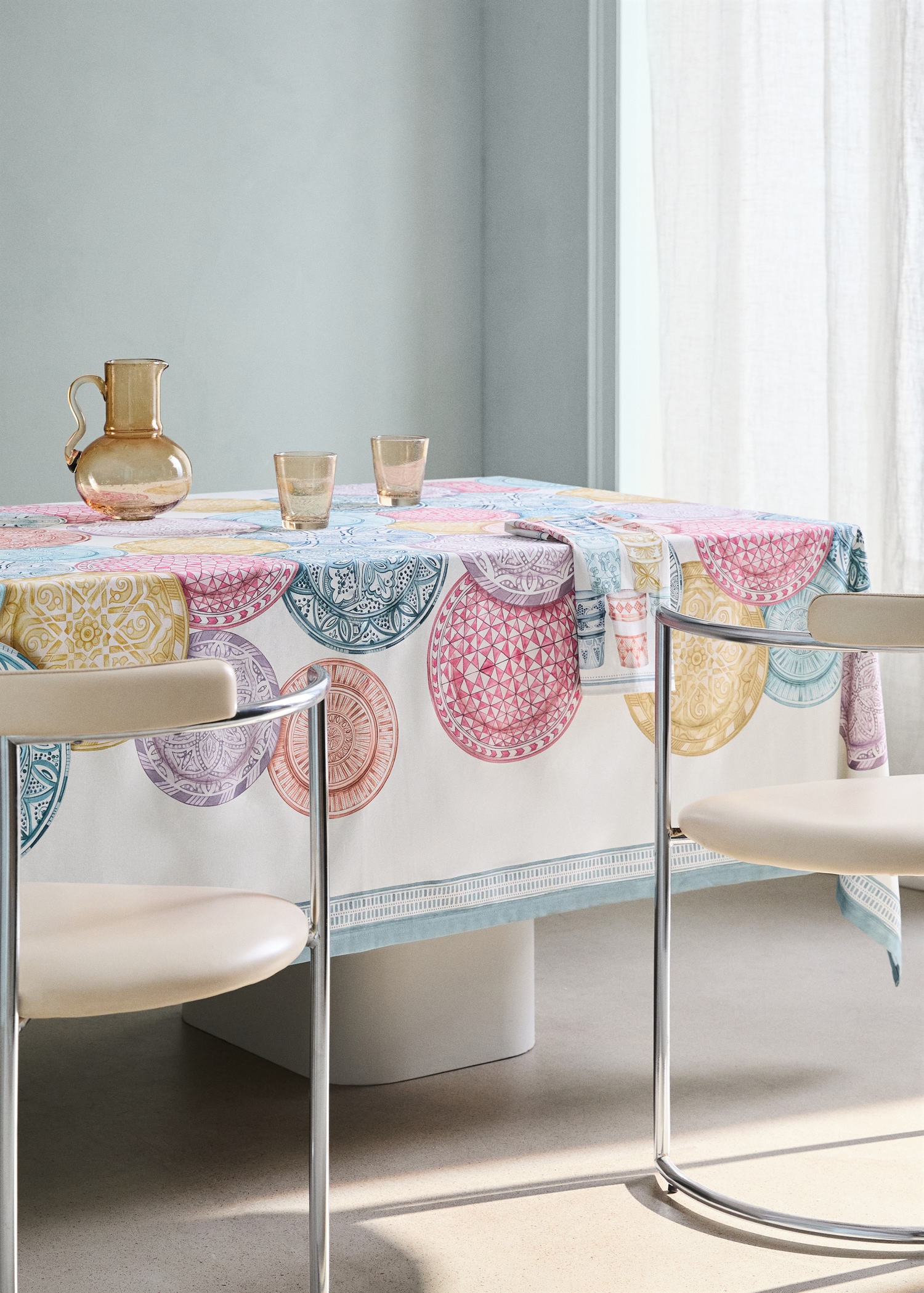 Cotton tablecloth Moroccan style for 2 to 4 diners - General plane