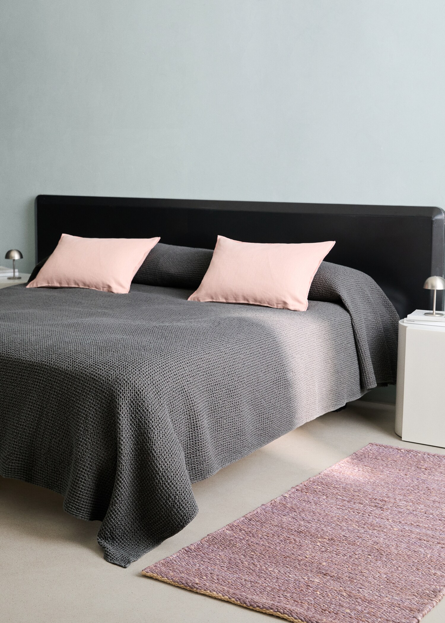 Garment-dyed waffle cotton bedspread for 130/150 cm bed - General plane