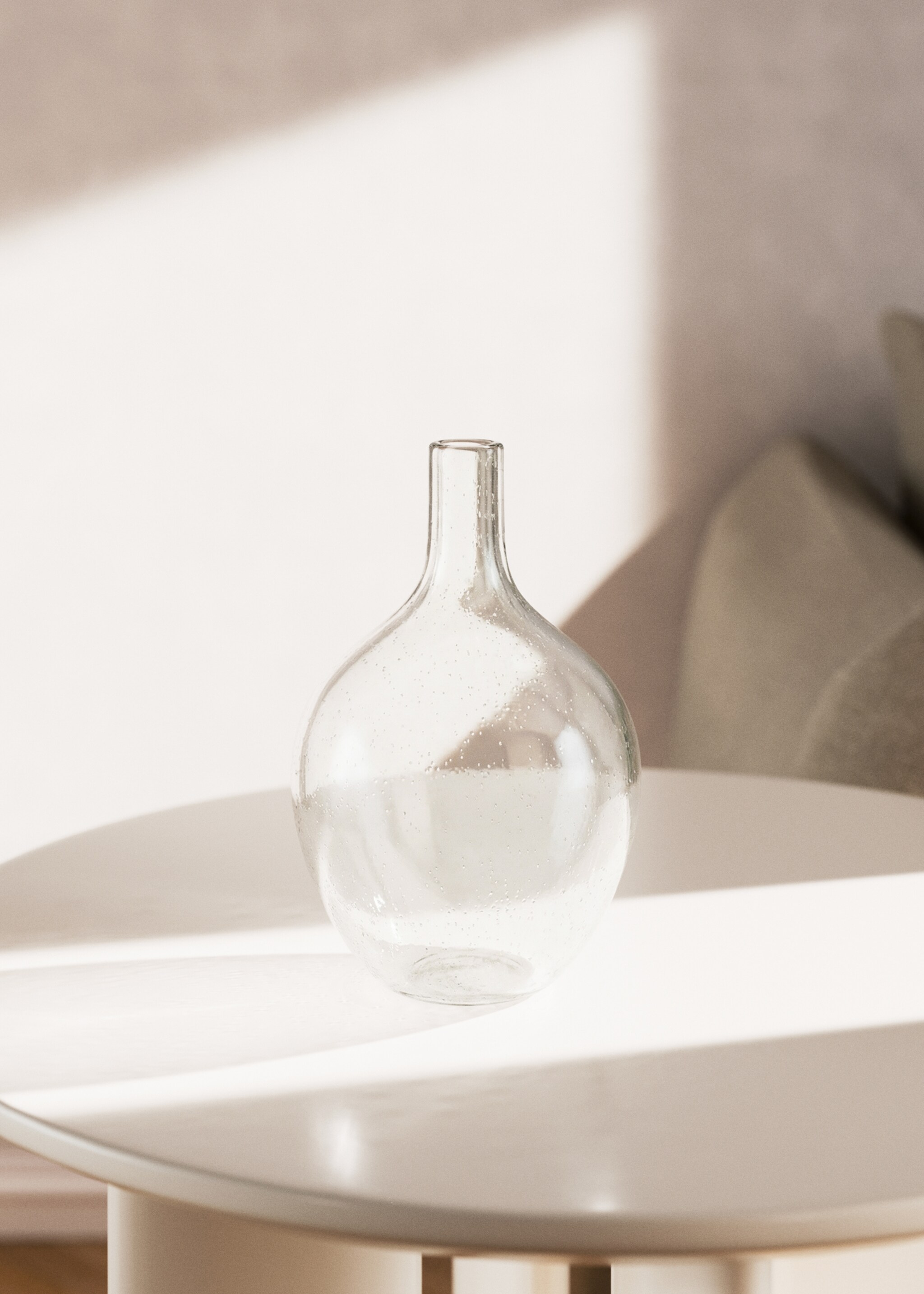 Medium glass bottle vase - General plane, Ice Grey. Ref: 27013306-00.
