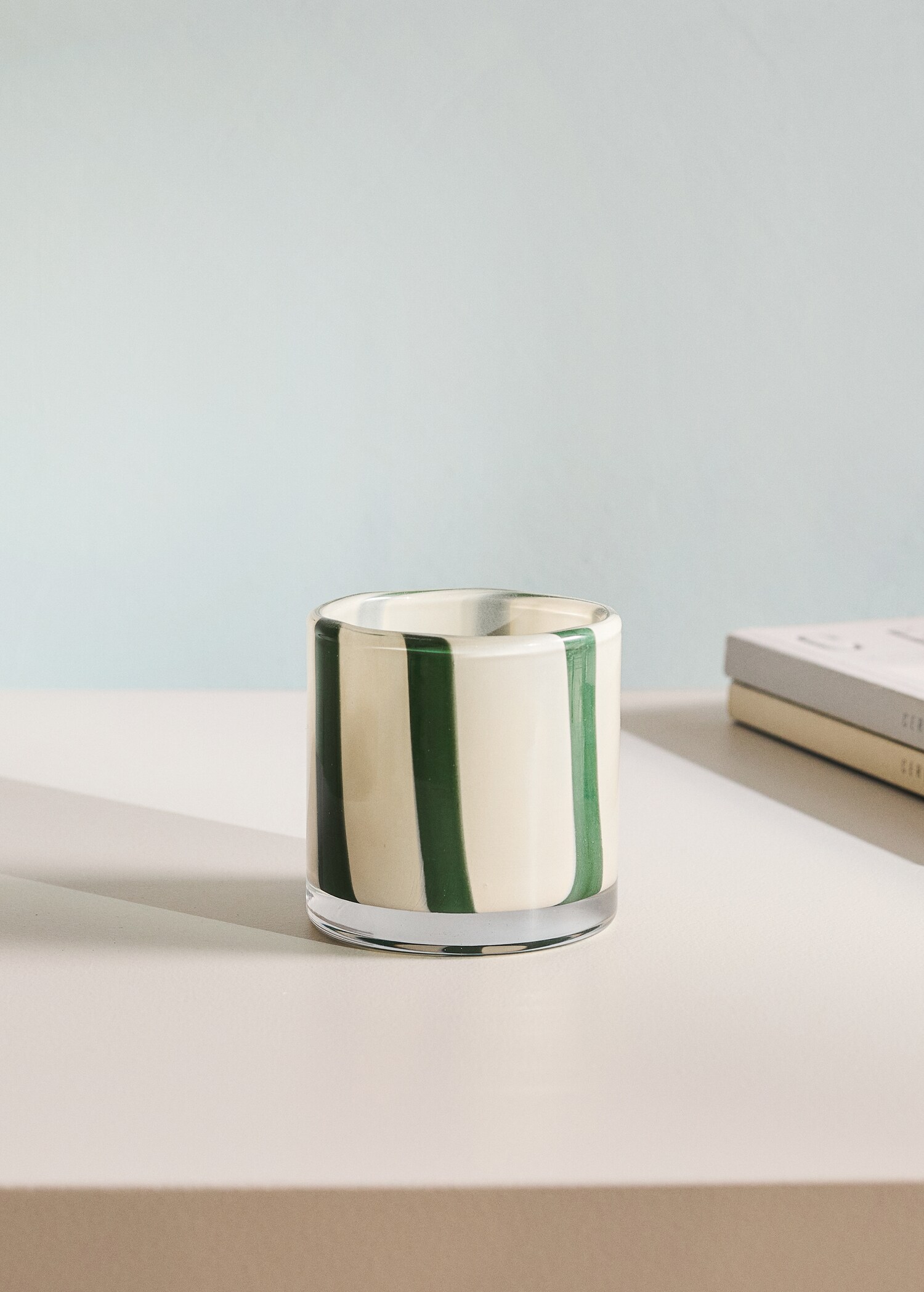 Blown glass candleholder - General plane