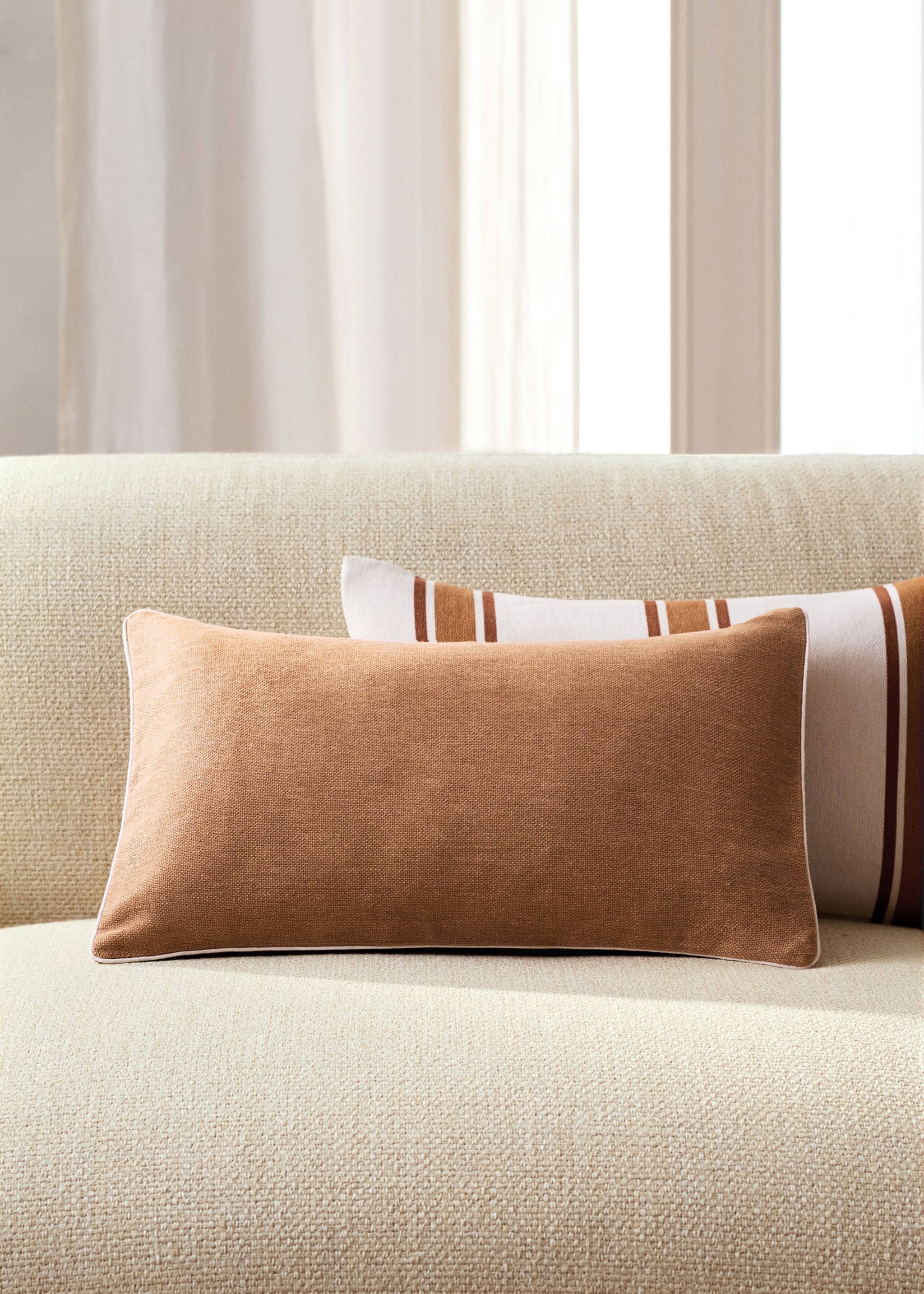 Cotton cushion cover with structure 30x50cm - General plane, Russet. Ref: 27013322-00.