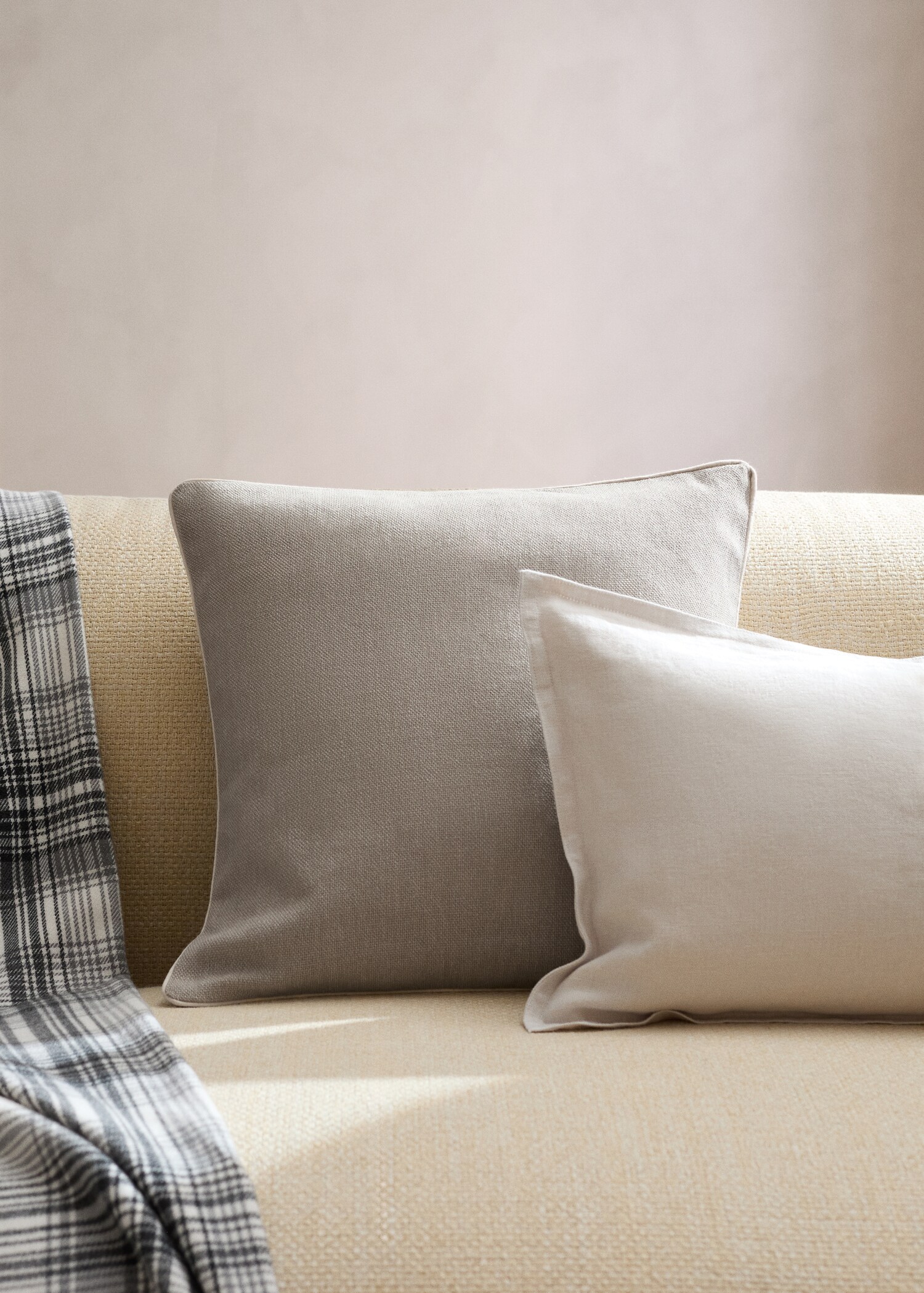 Piping cushion cover 45x45cm - General plane