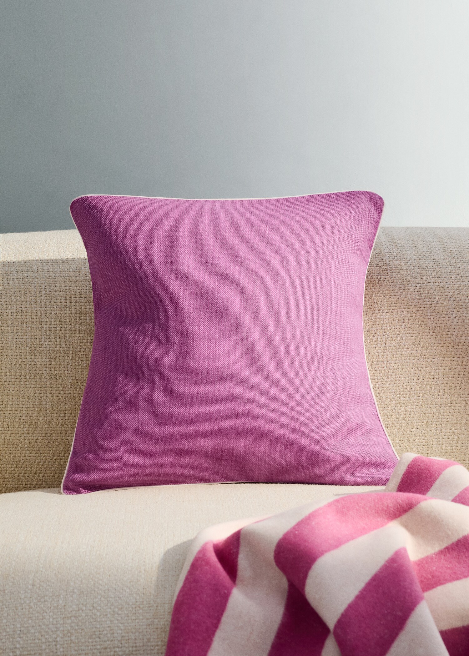 Piping cushion cover 45x45cm - General plane