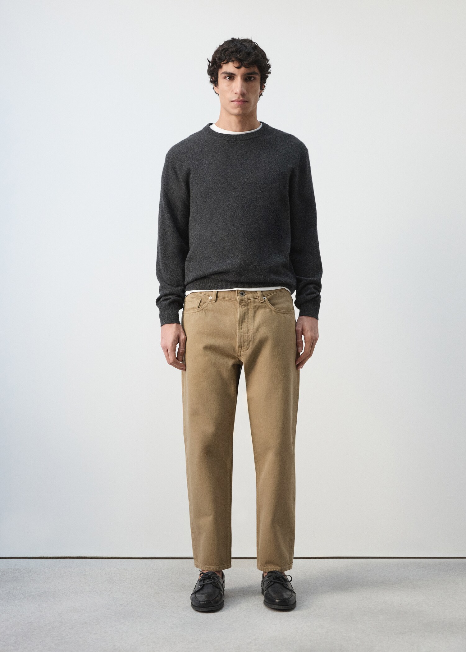 جينز سامي بقصة كروبد كروت فيت - رؤية عامة